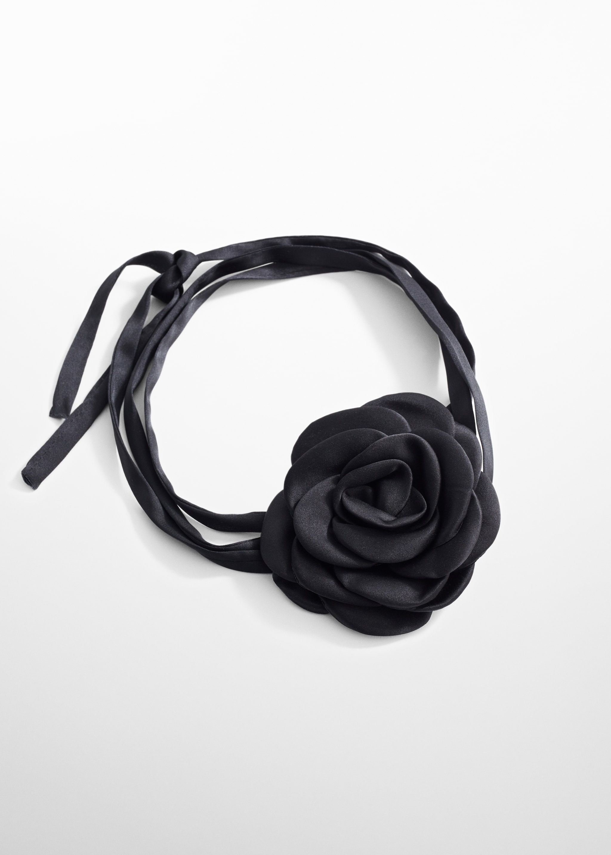 Choker-Halskette mit Blume - Artikel ohne Model