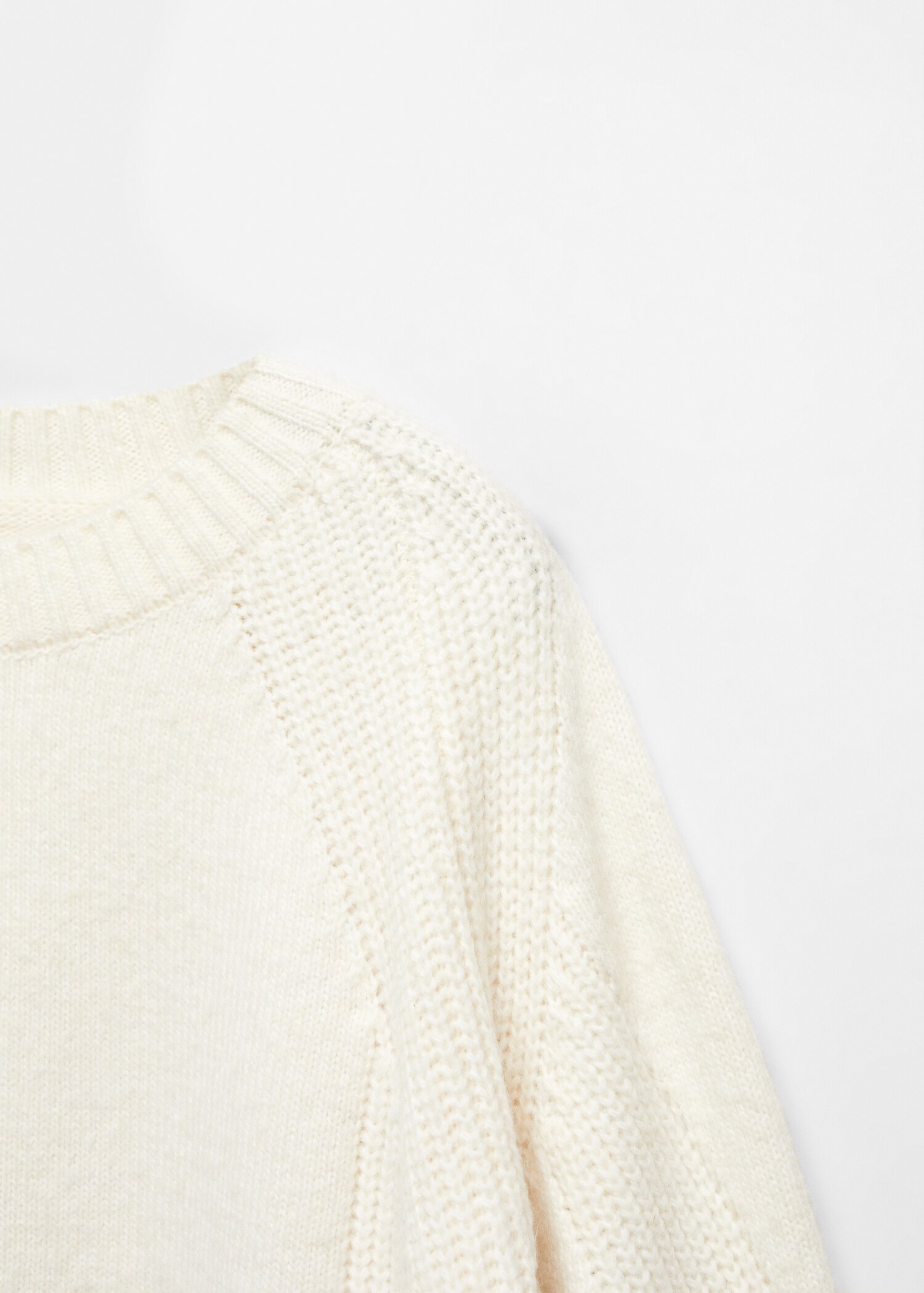 Round-neck knitted sweater - Details of the article 8