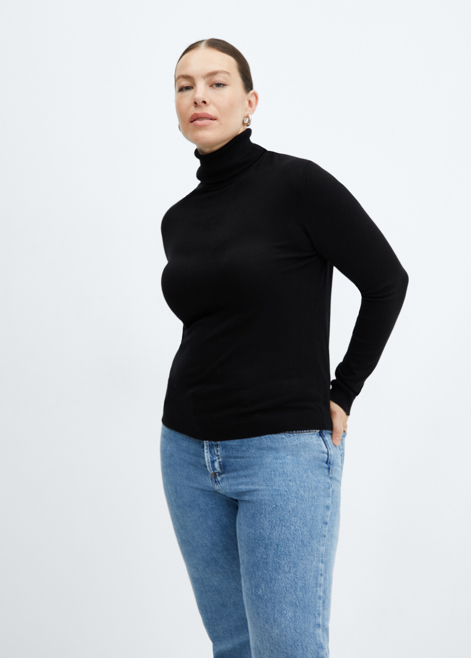 Fine-knit turtleneck sweater - Details of the article 5