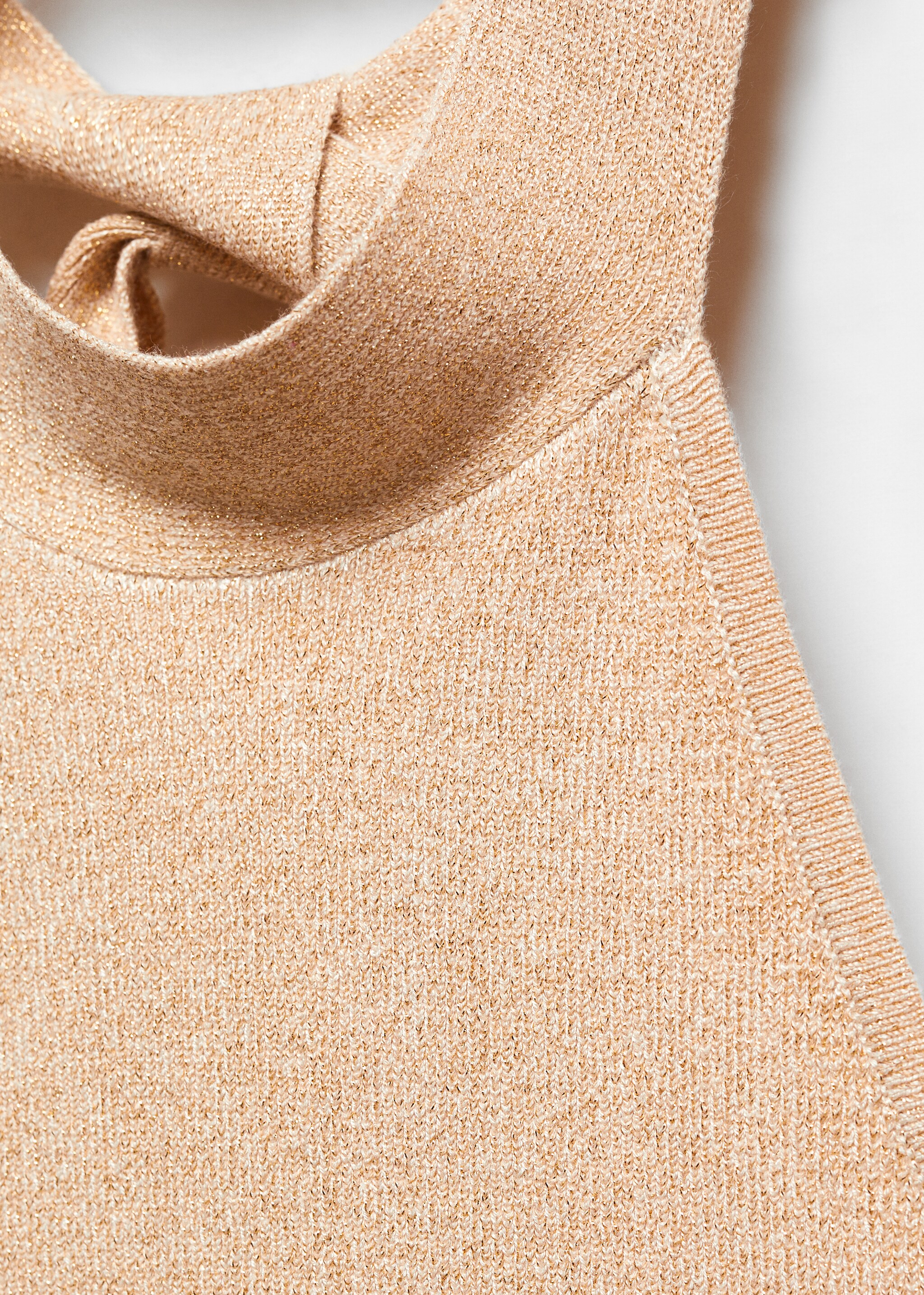 Halter neck top - Details of the article 8