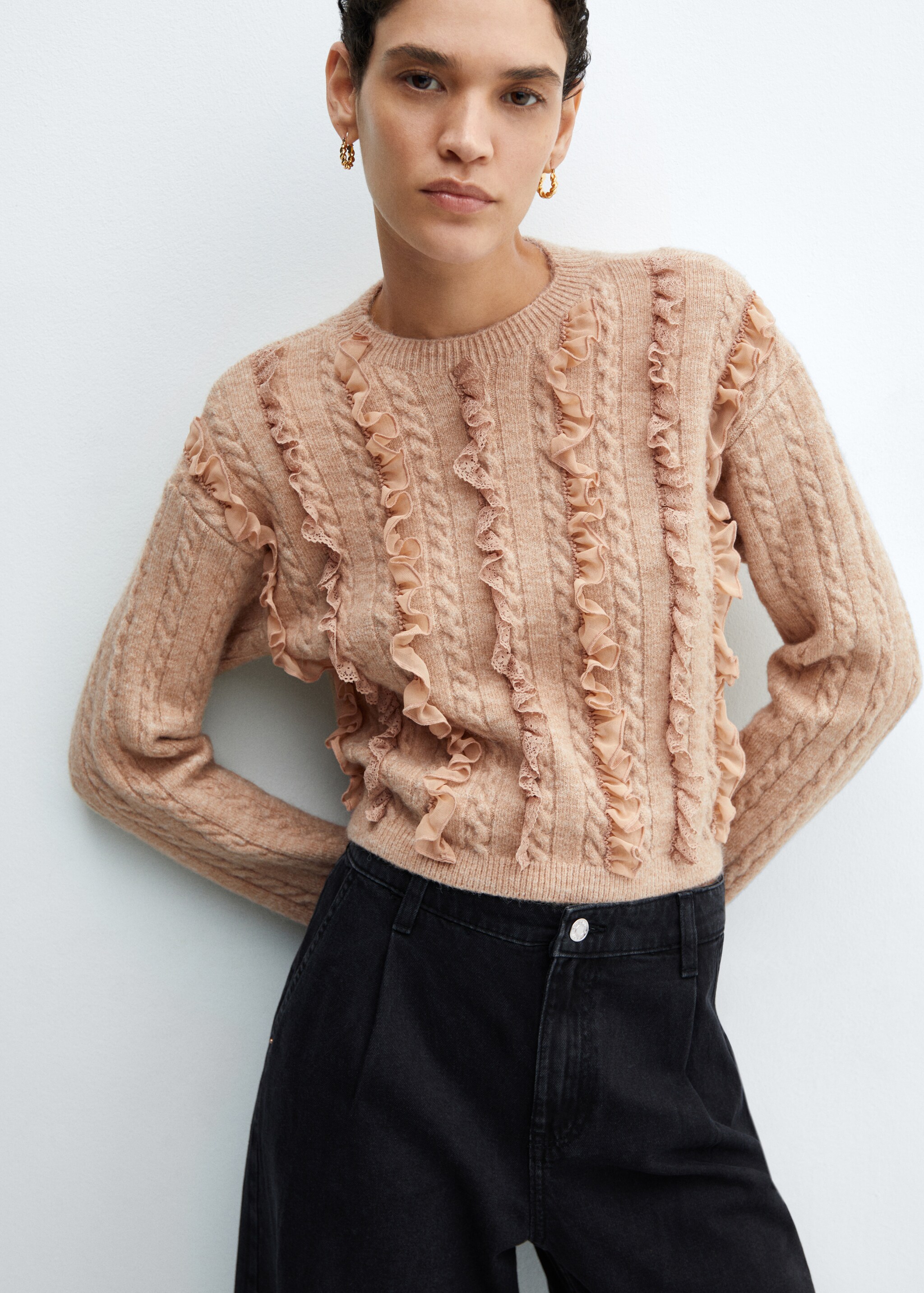 Ruffled crop sweater - Details of the article 2