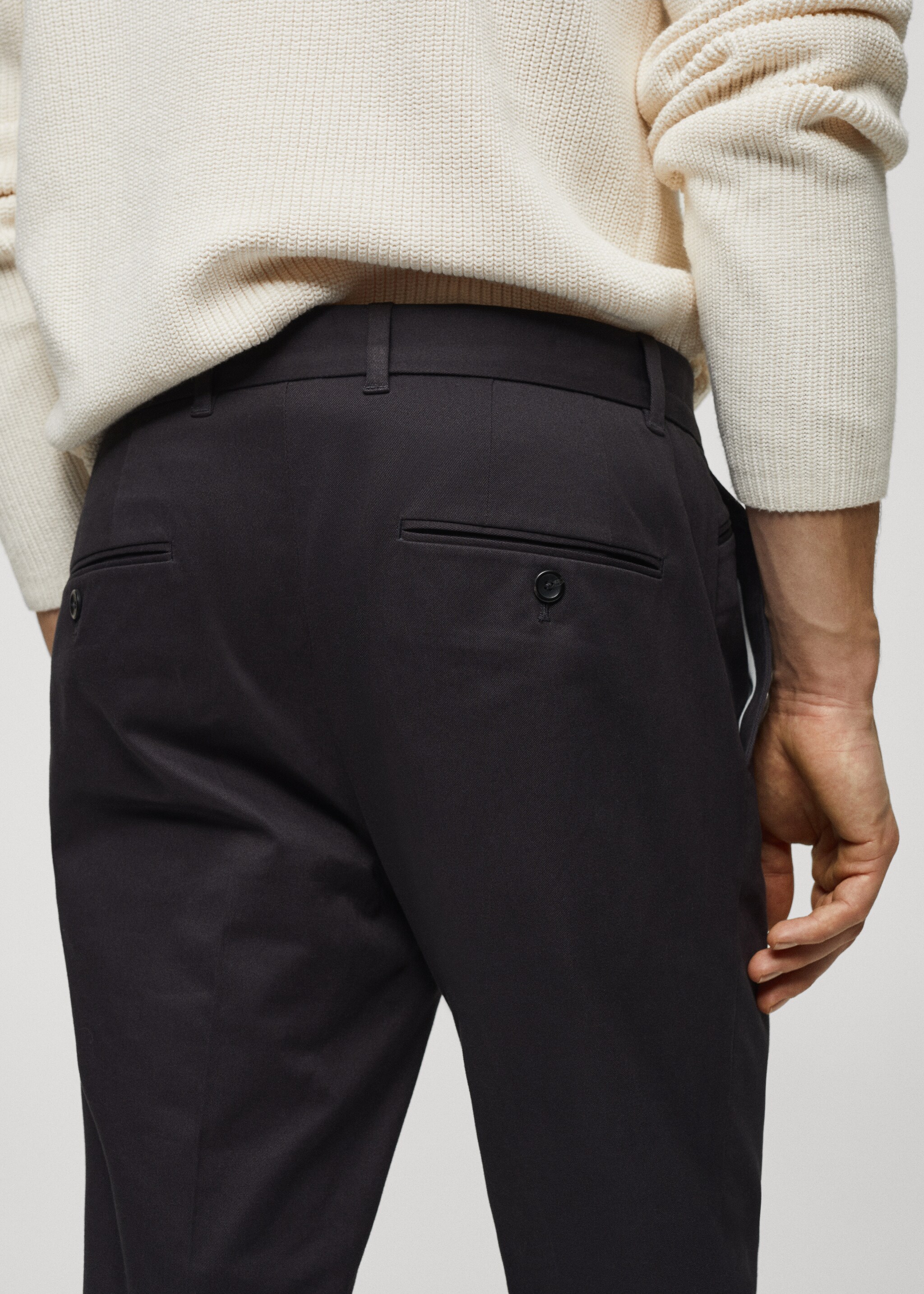 Slim-fit cotton pleated trousers - Details of the article 4