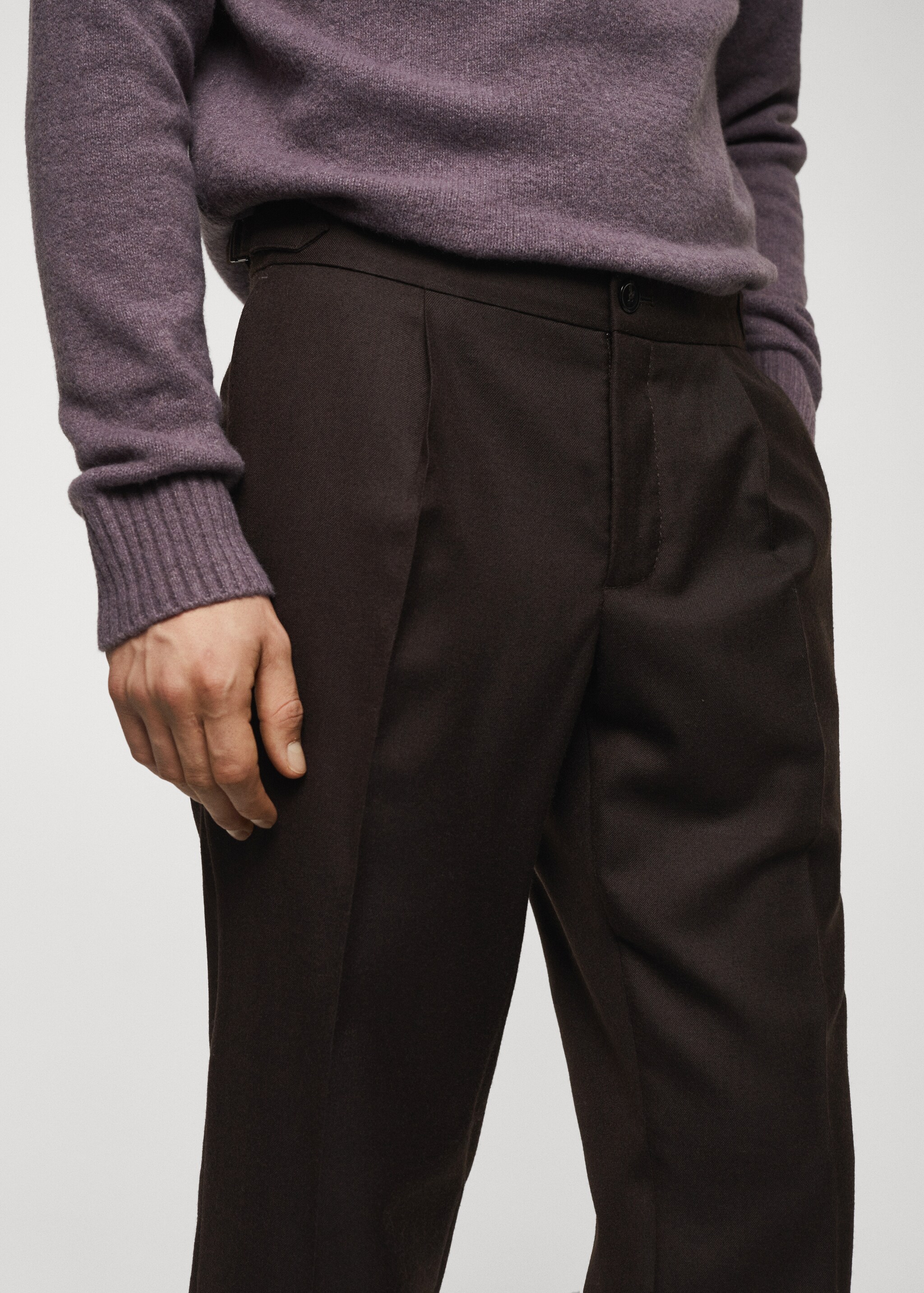 Pantalon laine pinces pattes de serrage - Détail de l'article 1