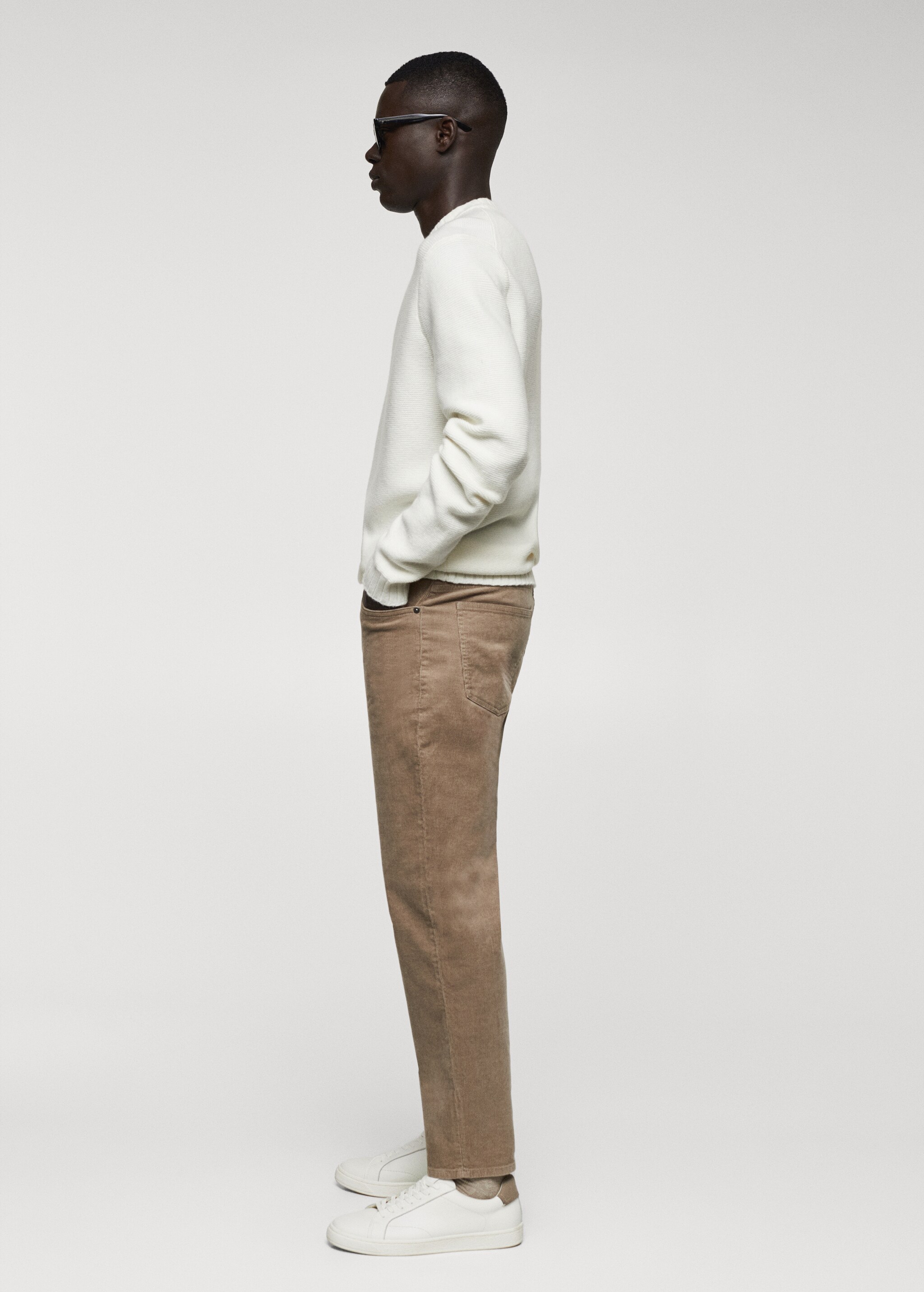Micro-corduroy slim-fit trousers  - Details of the article 2