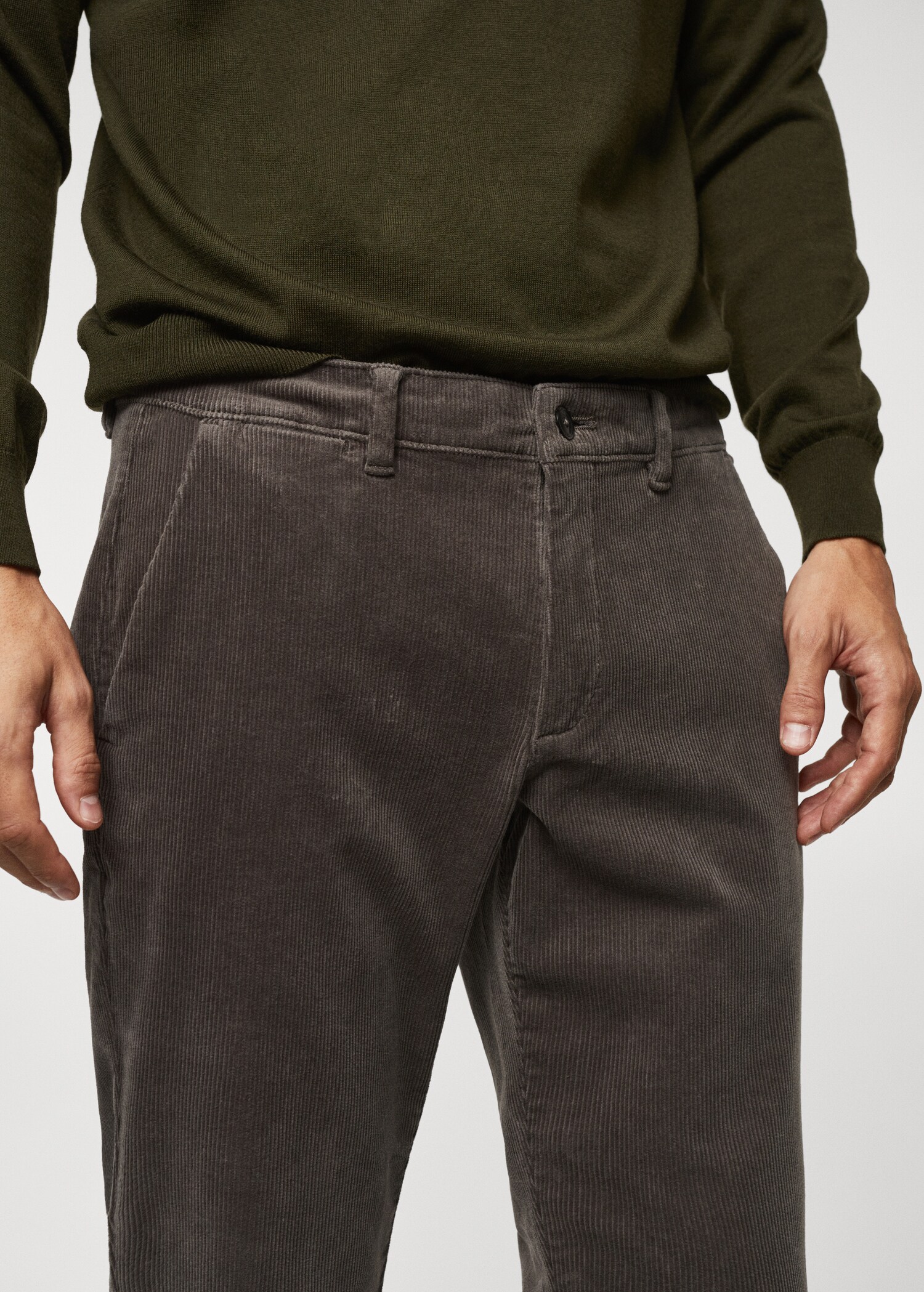 Pantaloni micro velluto a coste slim-fit - Dettaglio dell'articolo 1