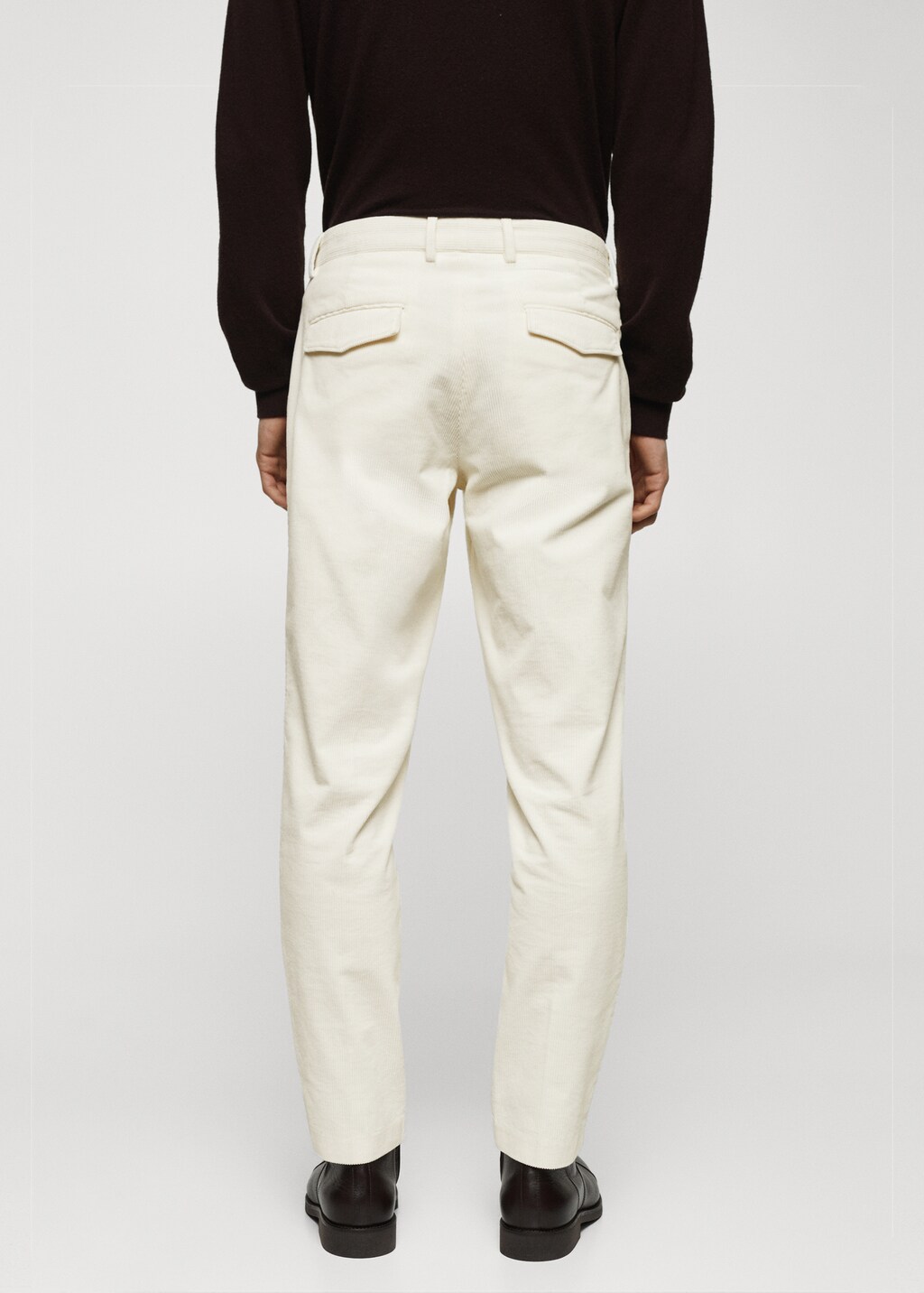 Pantalon velours cotele a pinces Homme MANGO Cote d Ivoire