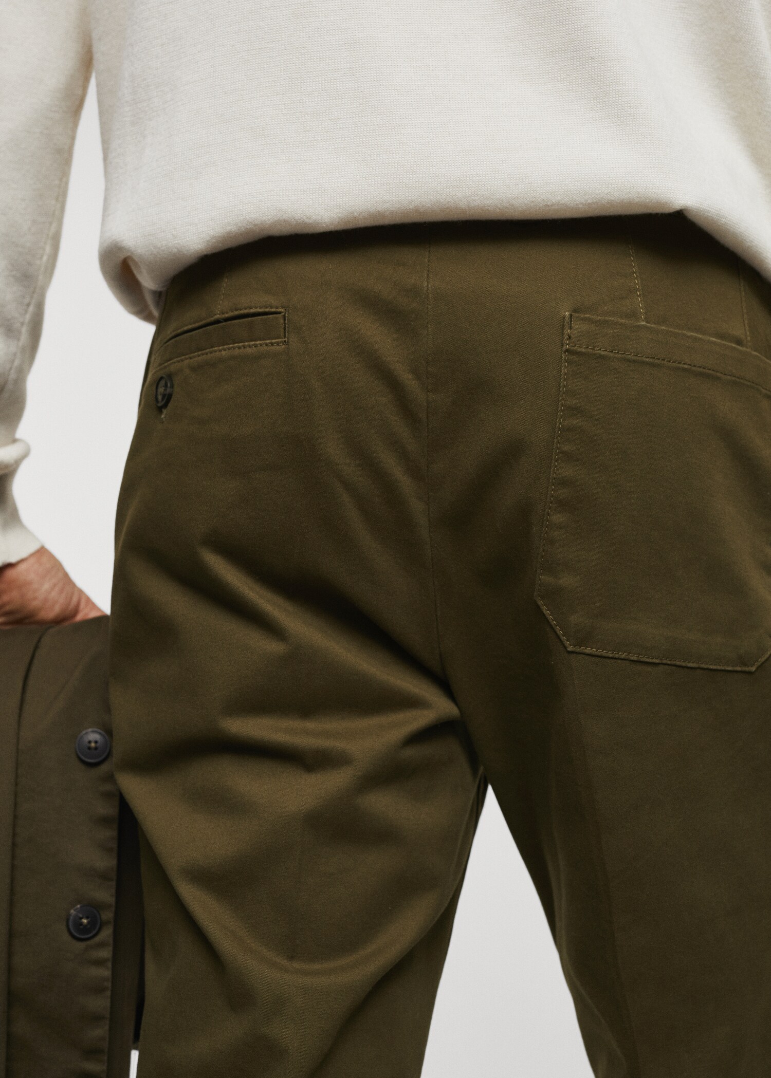 Pantalon chino slim fit pinces - Détail de l'article 4