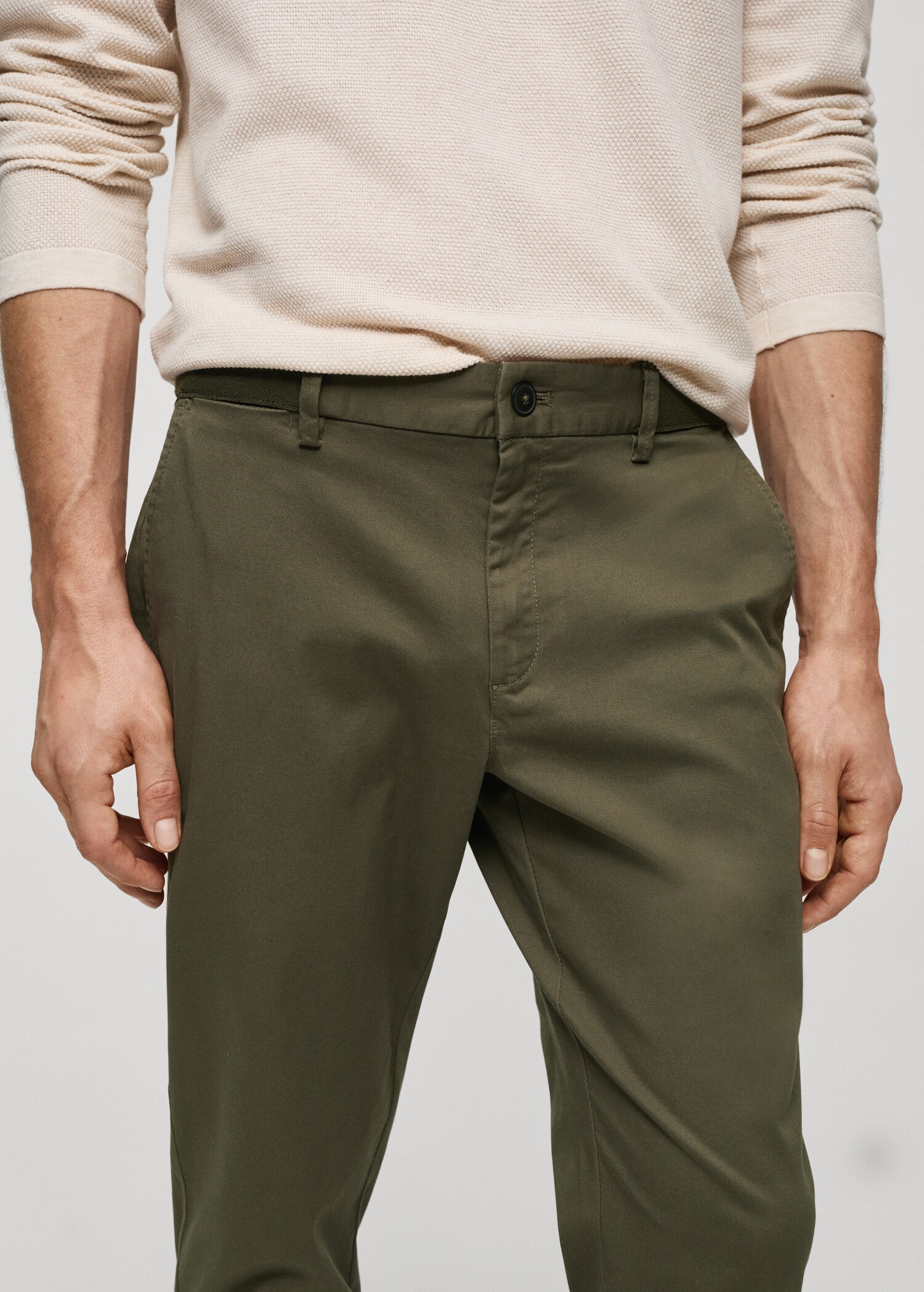 Cotton tapered crop pants - Details of the article 1