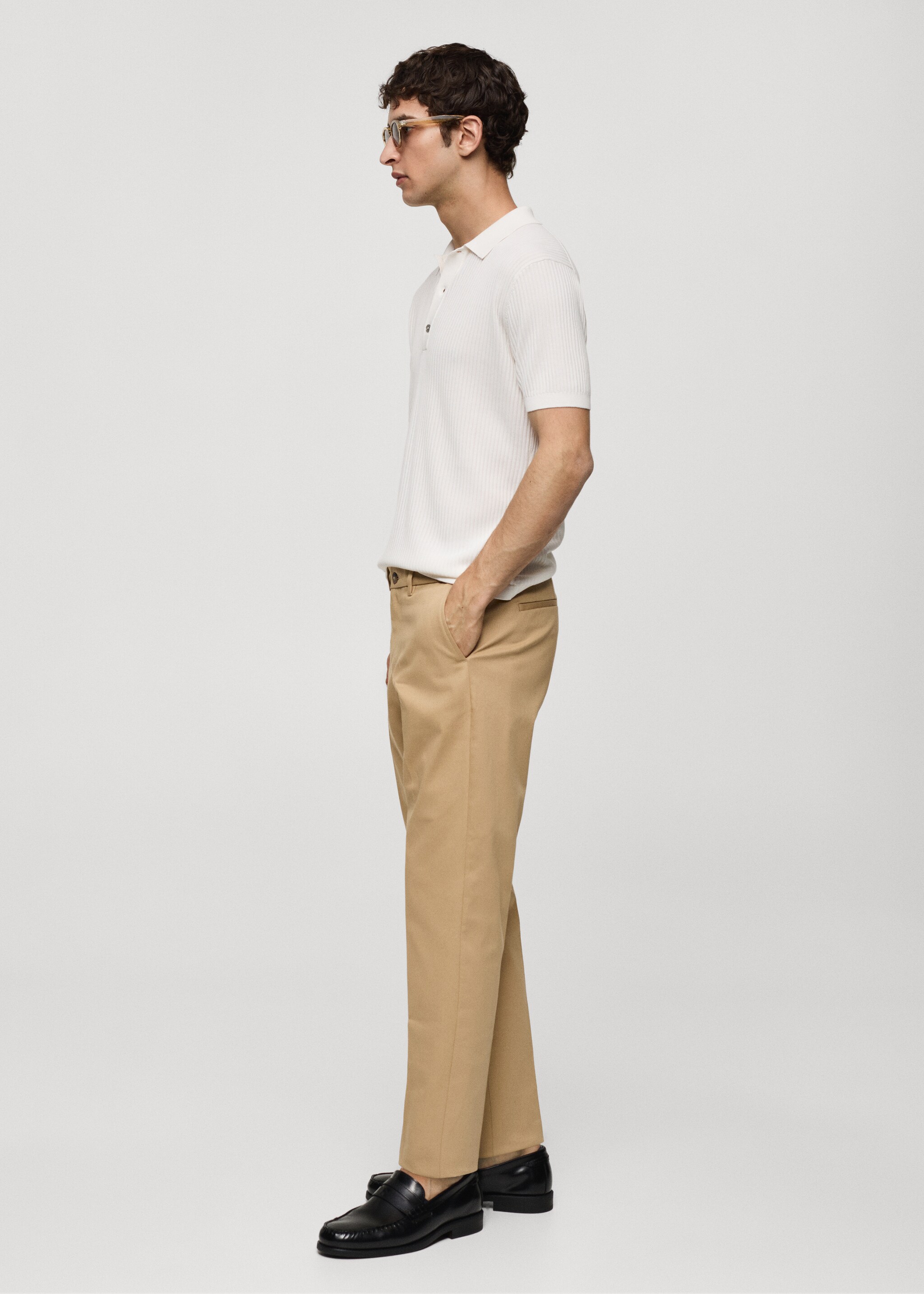 Slim fit chino trousers - Details of the article 2