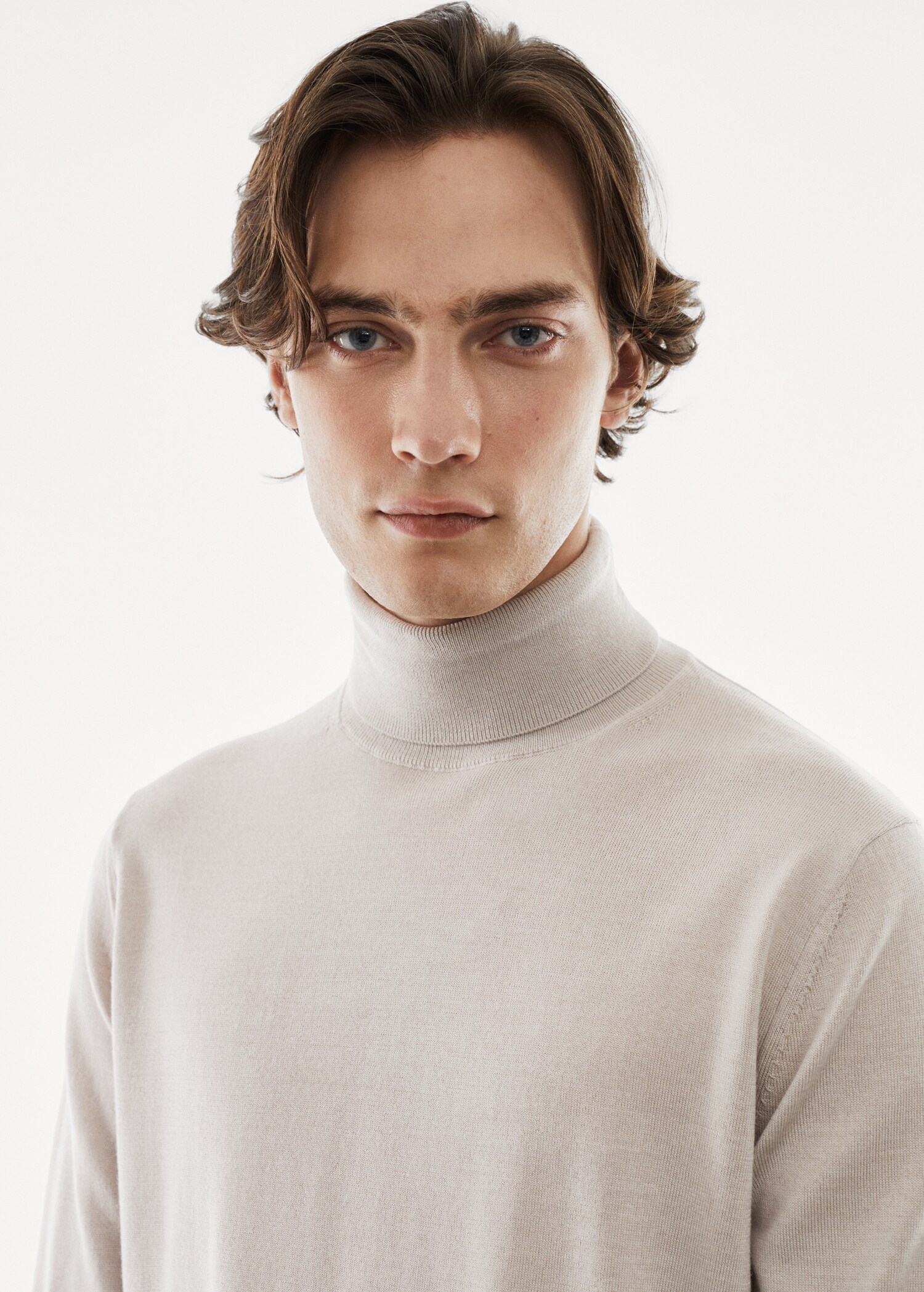 100% merino wool turtleneck sweater - Details of the article 1