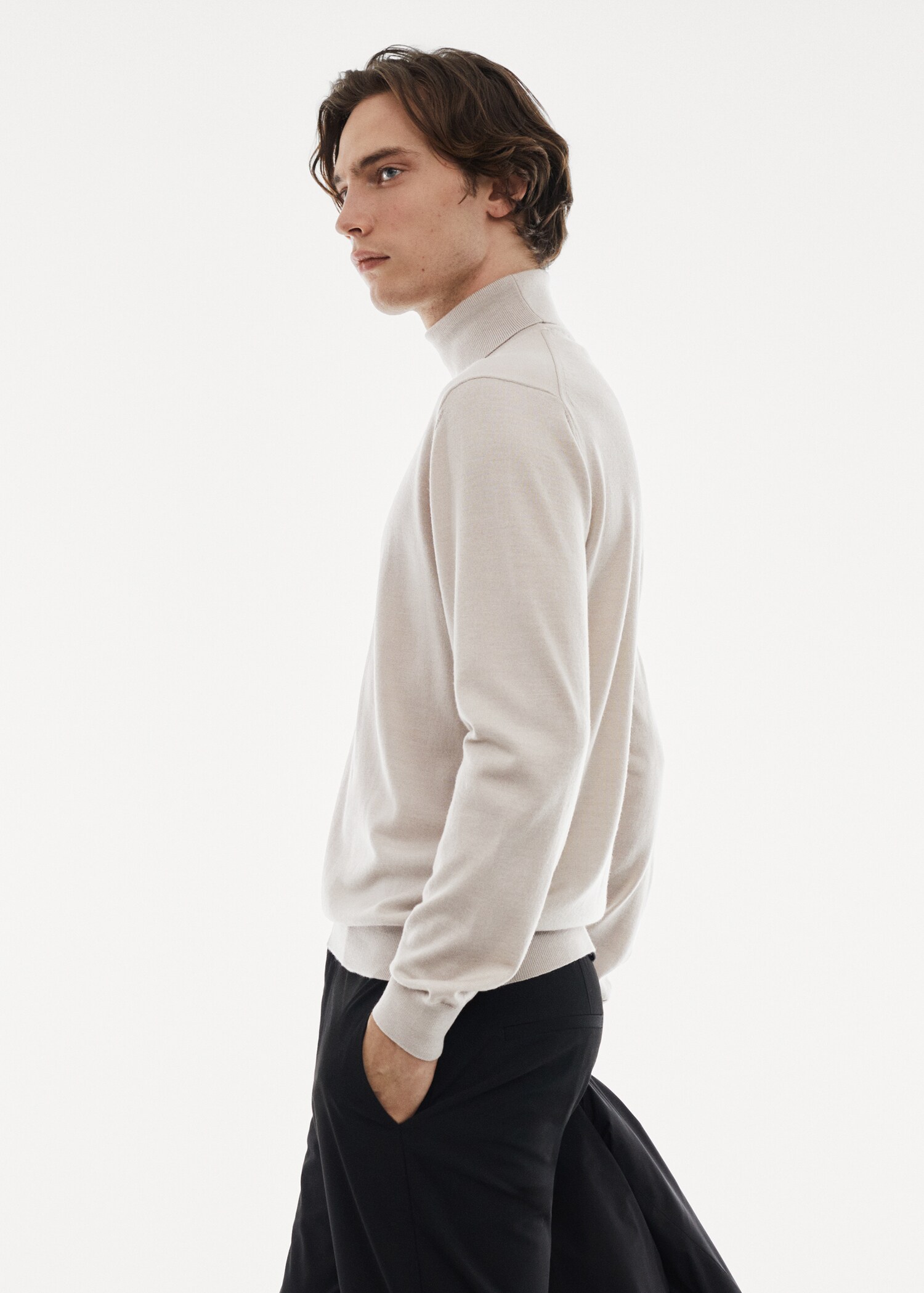 100% merino wool turtleneck sweater - Details of the article 2