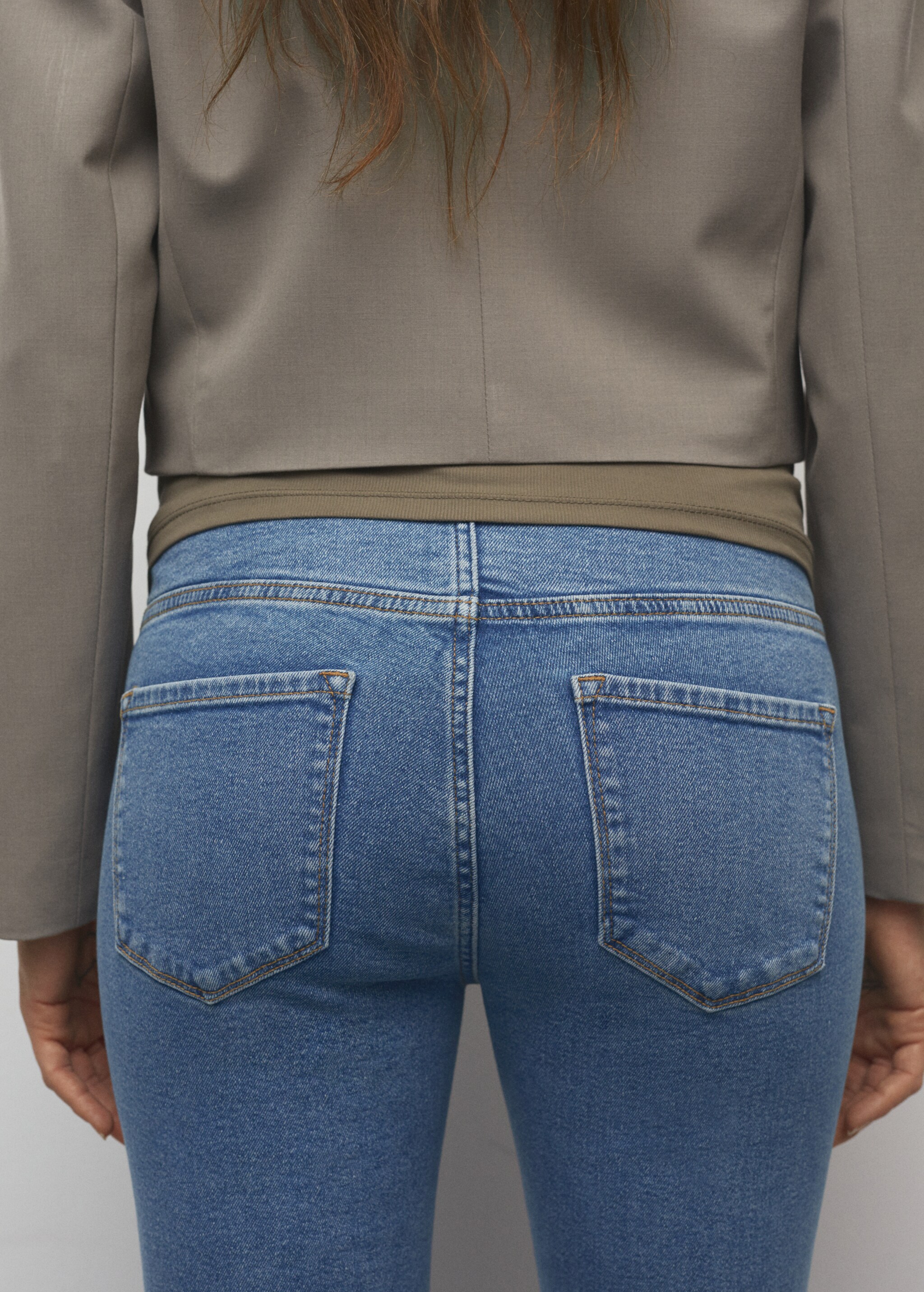 Укороченные джинсы flare для будущей мамы - Деталь изделия 2