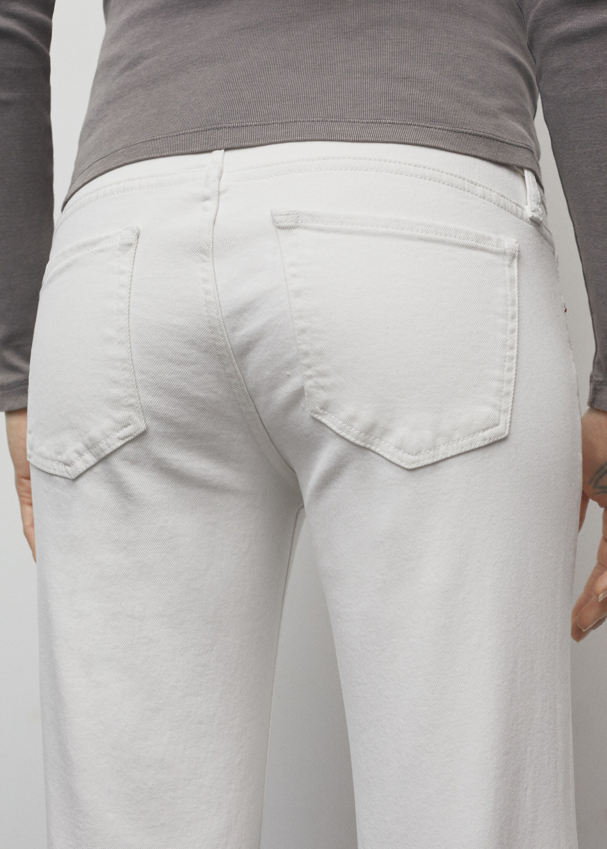 Maternity Straight Jeans - Details of the article 4