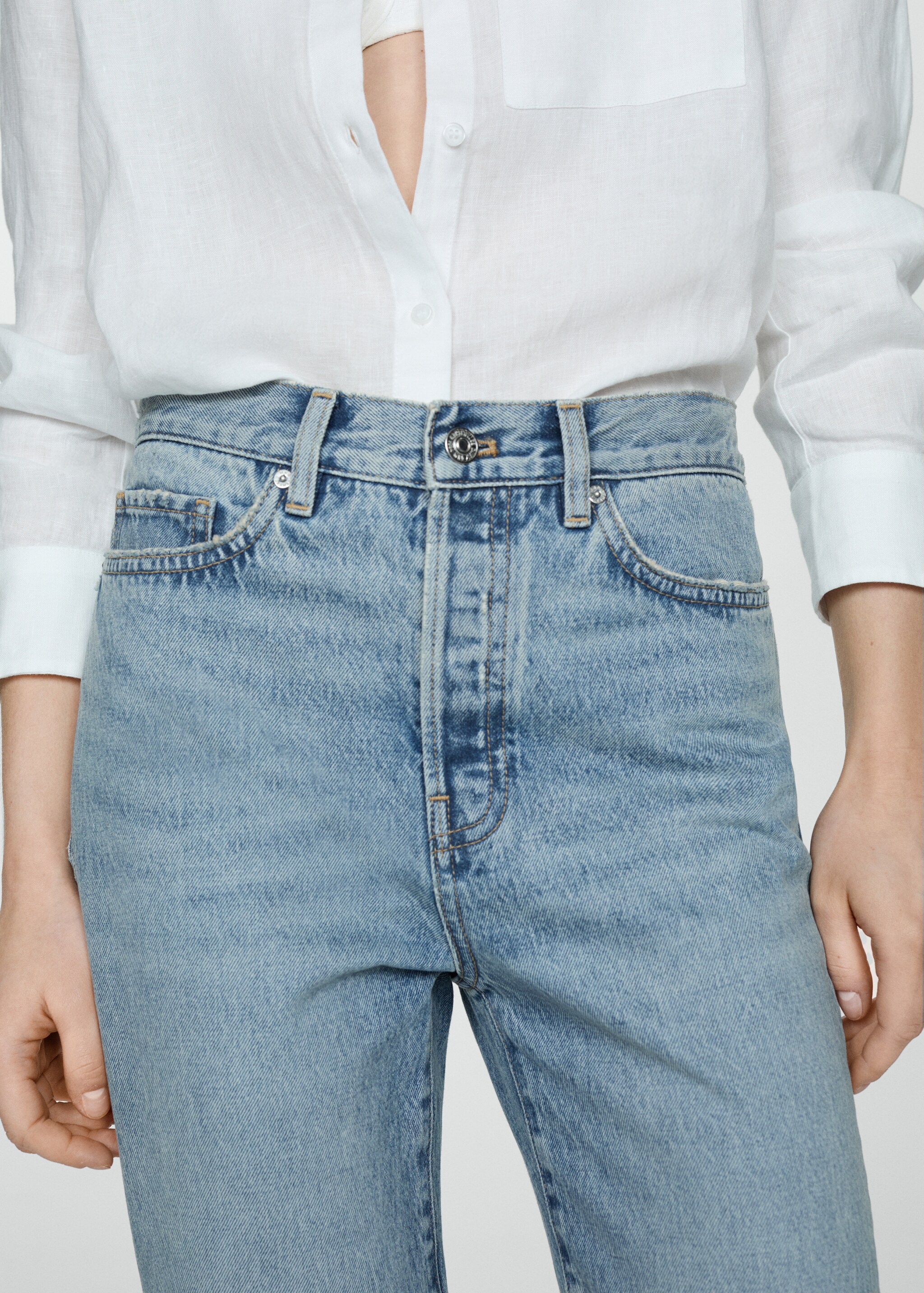 Straight jeans with forward seams - Details of the article 6