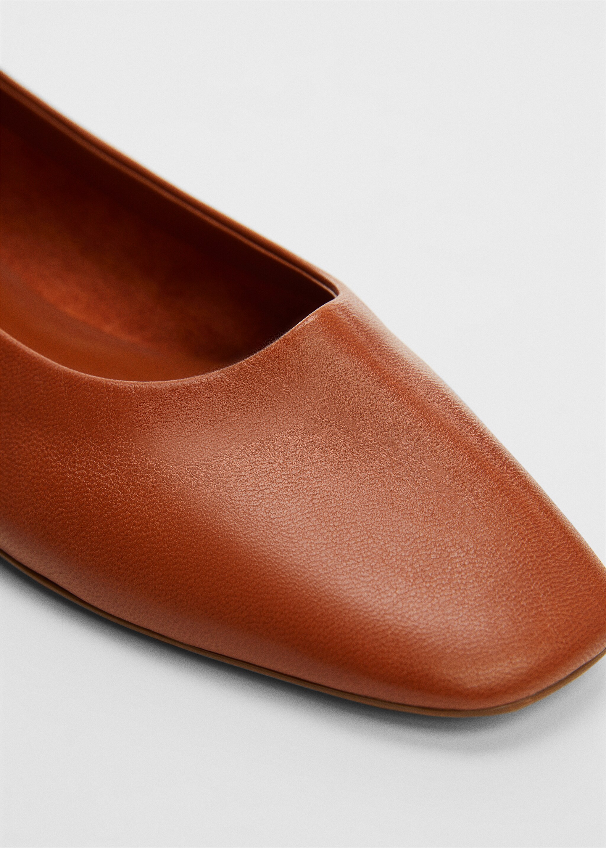 Leather ballet flats - Details of the article 2