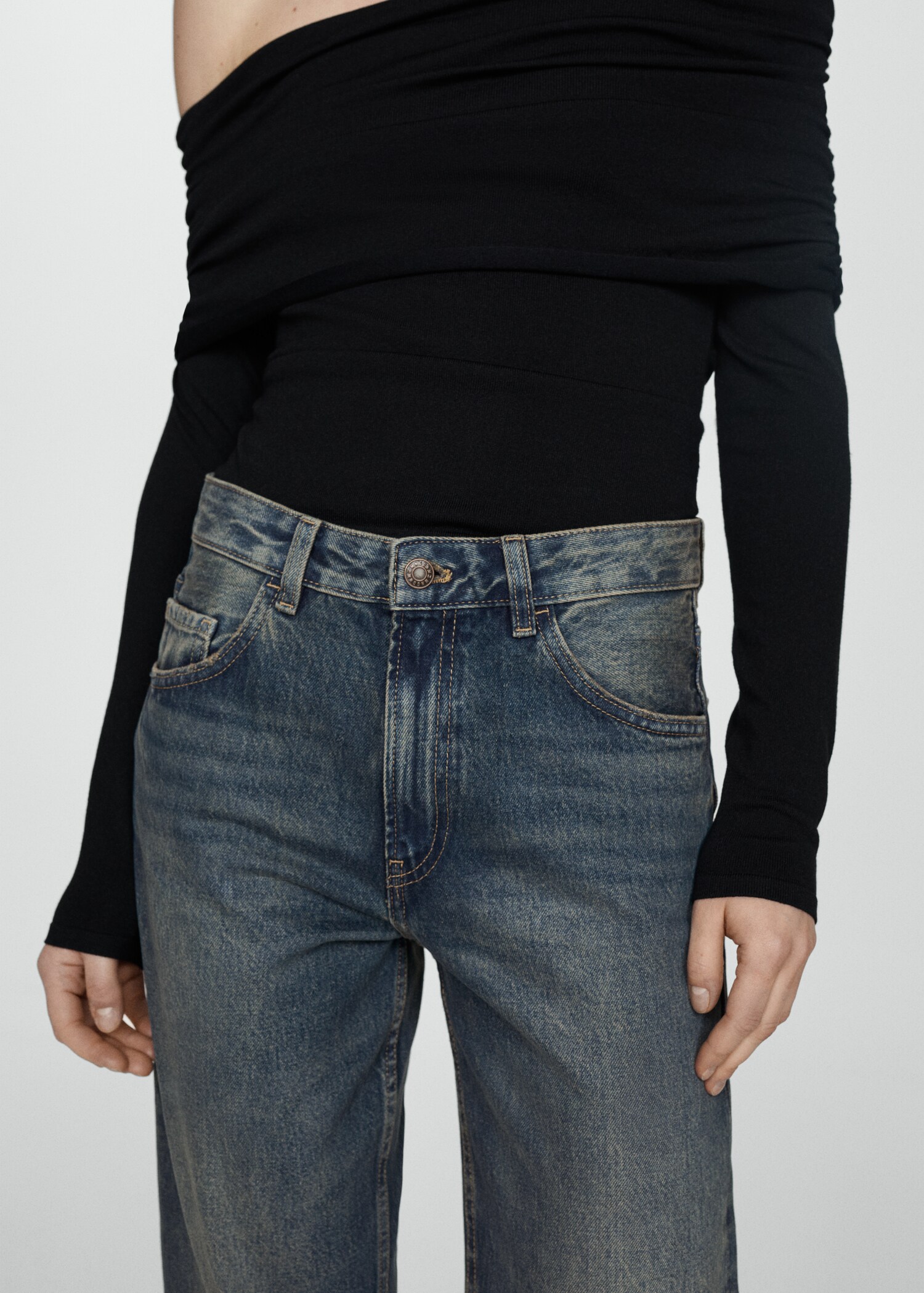 Jeans rectos tiro medio - Detalle del artículo 4