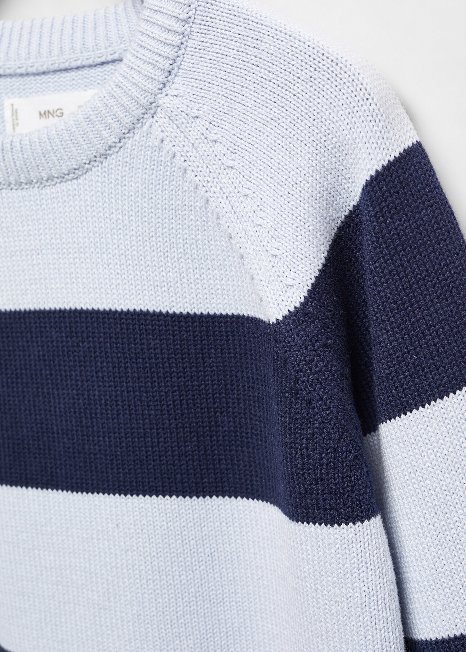 Gestreifter Baumwollpullover - Detail des Artikels 8