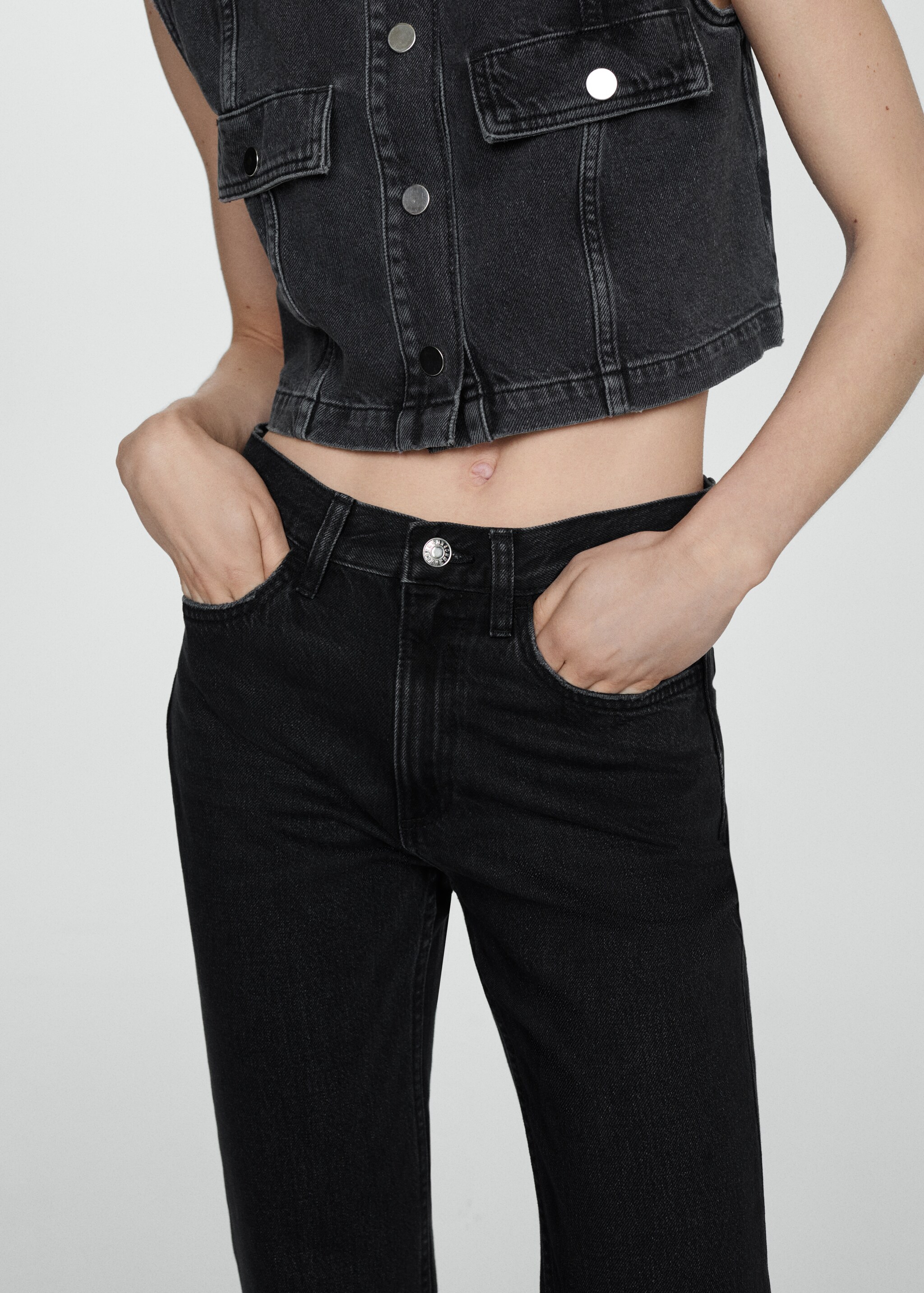 Mid-rise straight jeans - Details of the article 6