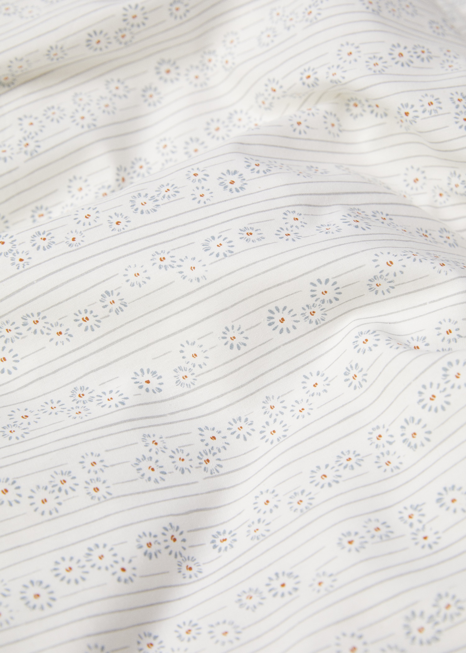 100% cotton duvet cover with flowers Superking bed - Details of the article 2
