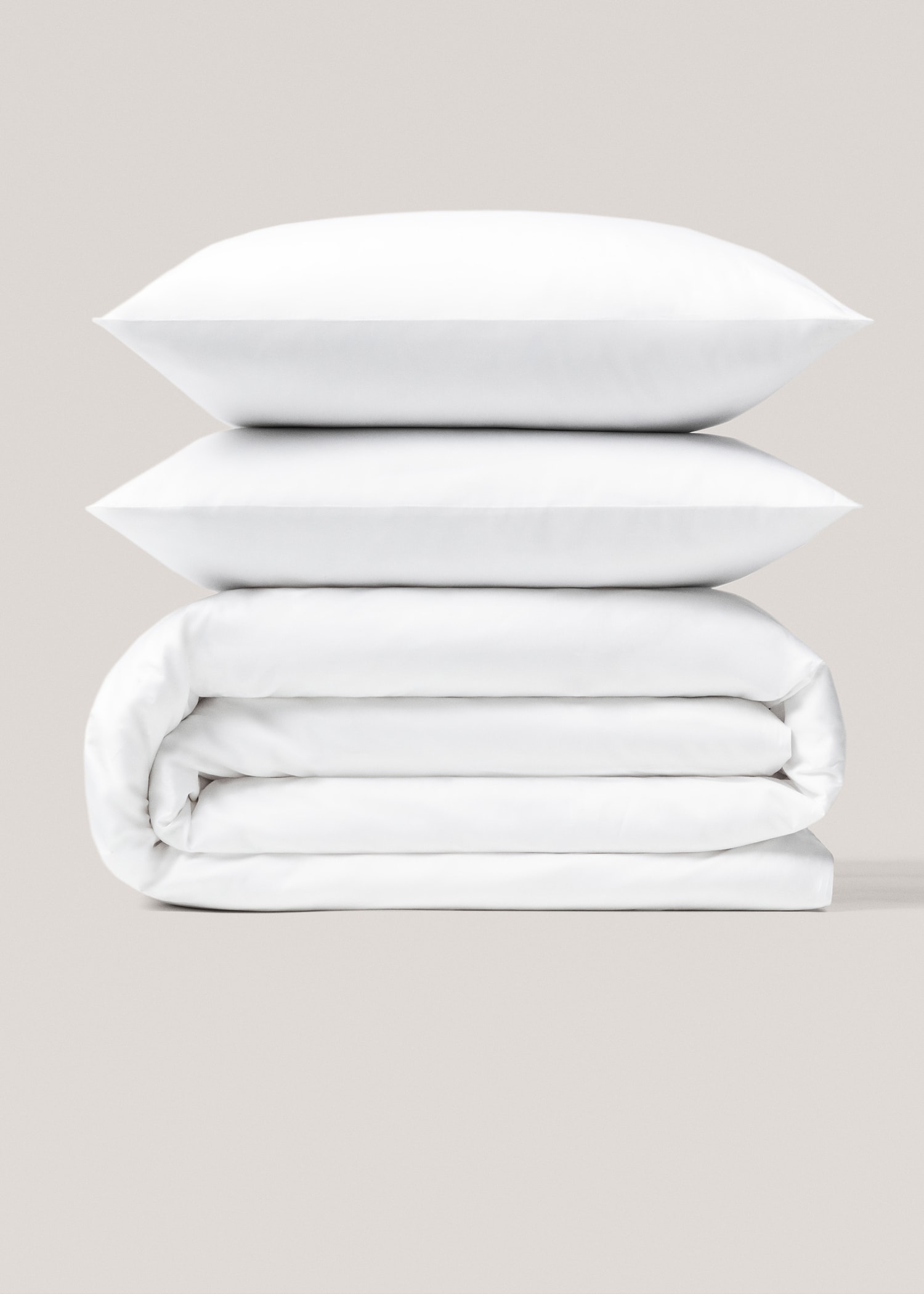 Satin duvet cover for king bed - Article without model