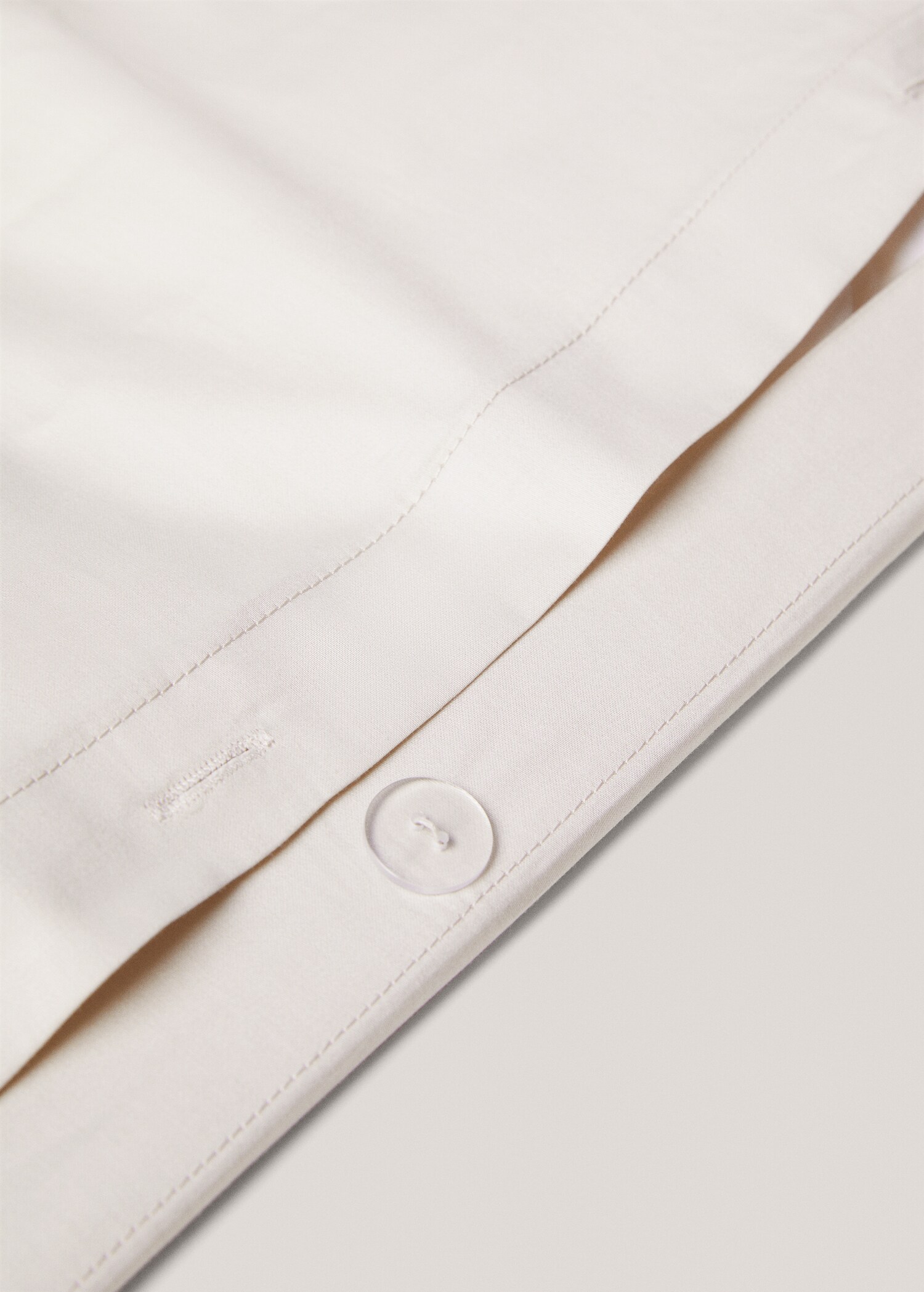 Satin duvet cover for king bed - Details of the article 1