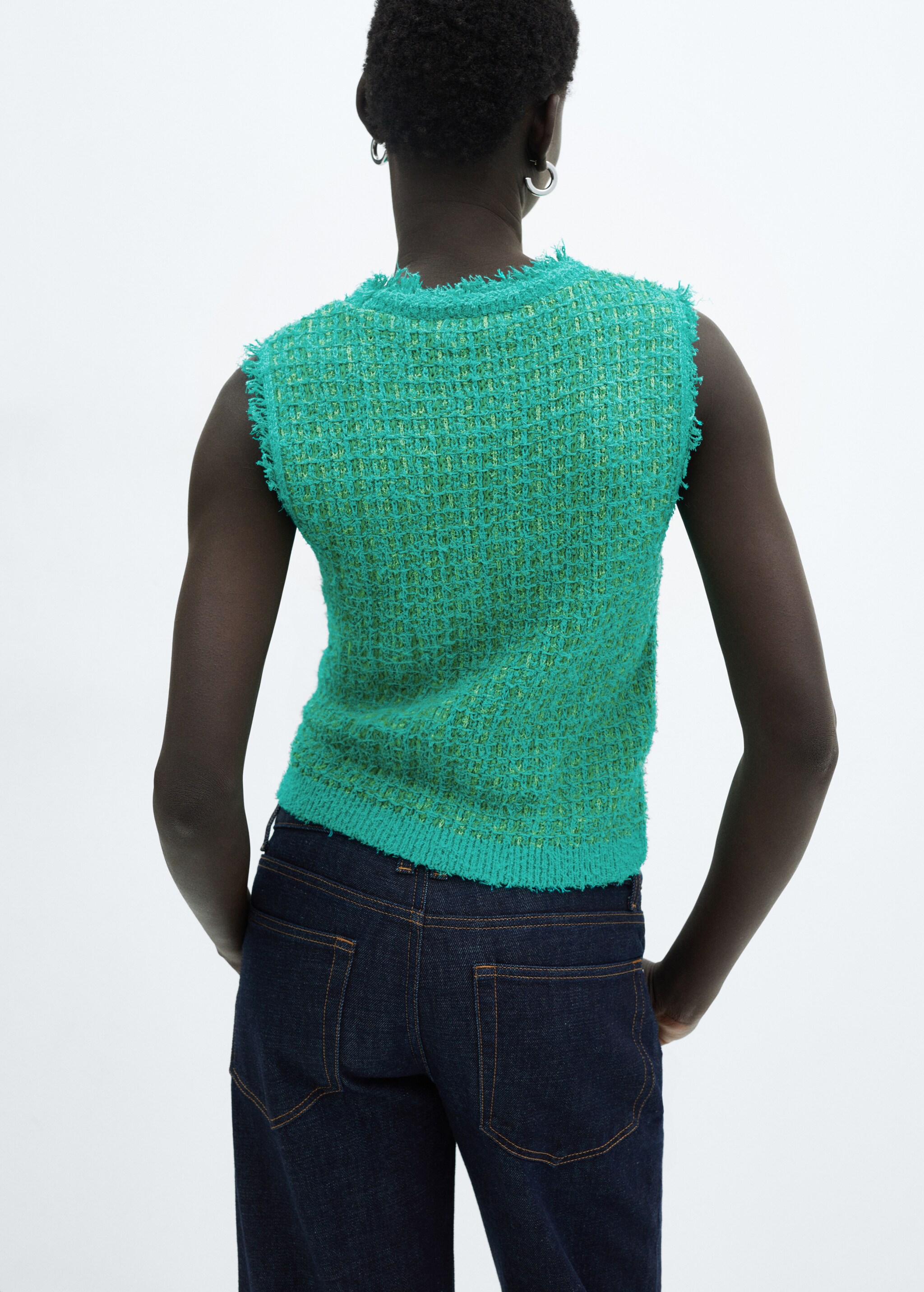 Tweed top with frayed detail - Reverse of the article