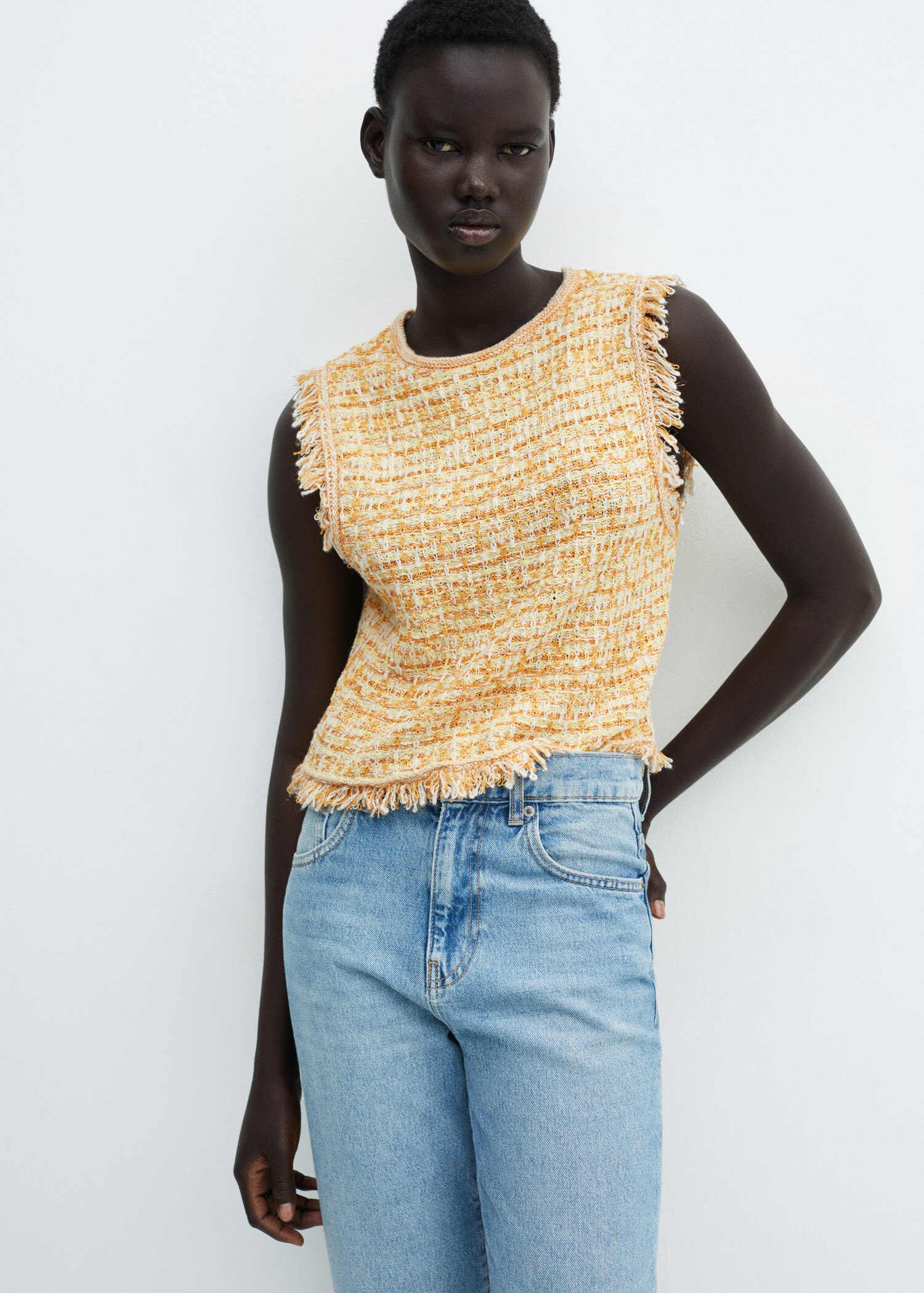 Tweed top with frayed detail - Medium plane