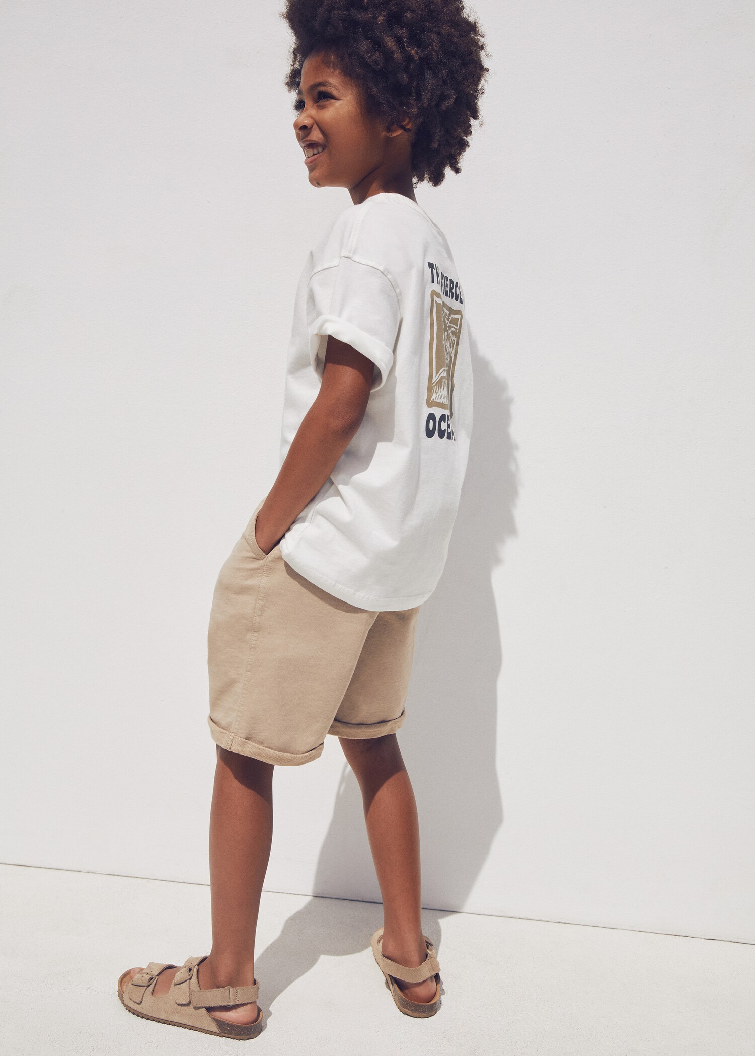 Short-sleeved printed t-shirt - Details of the article 5