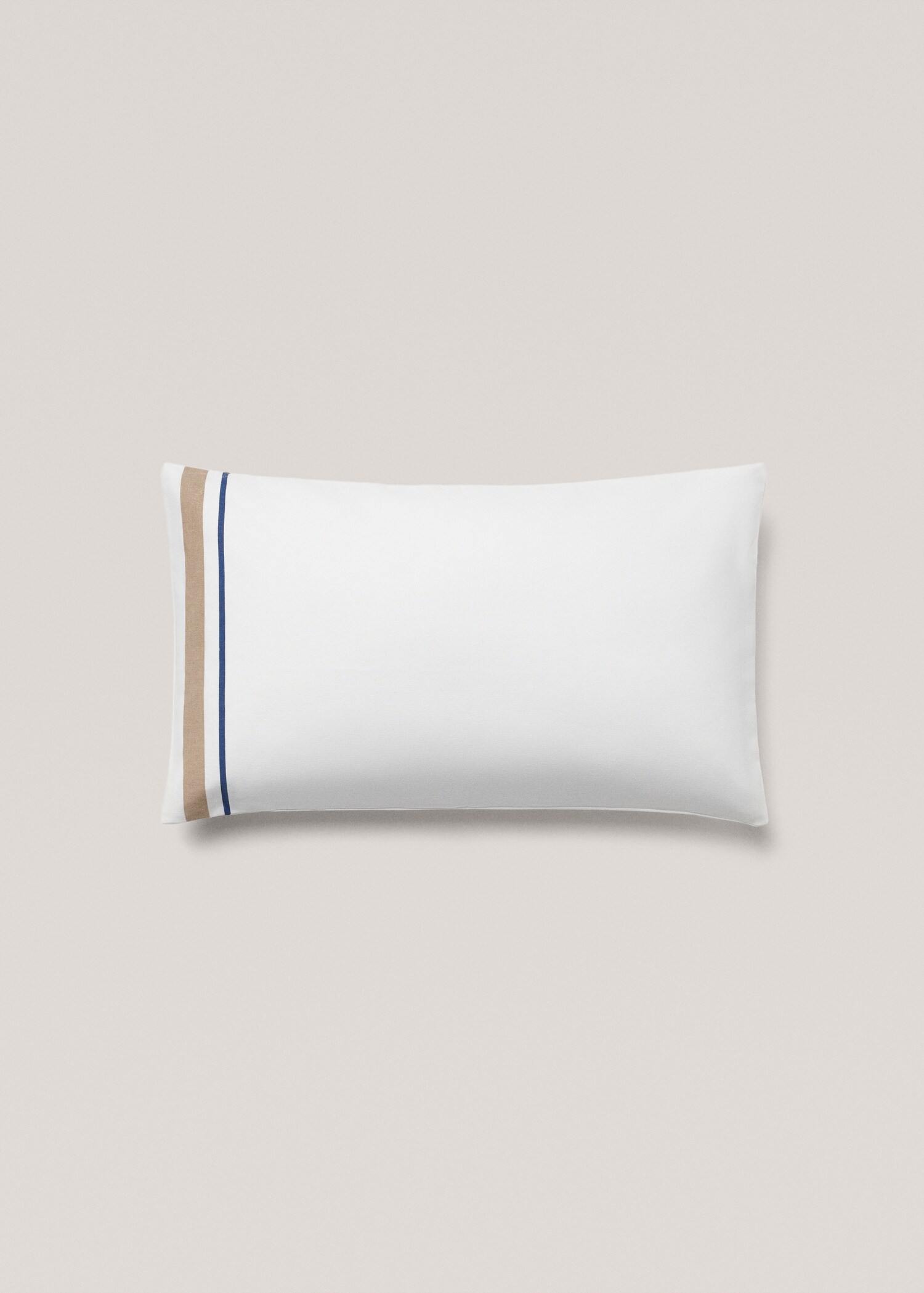 Water-repellent stripe-print cushion cover 30x50cm - Article without model