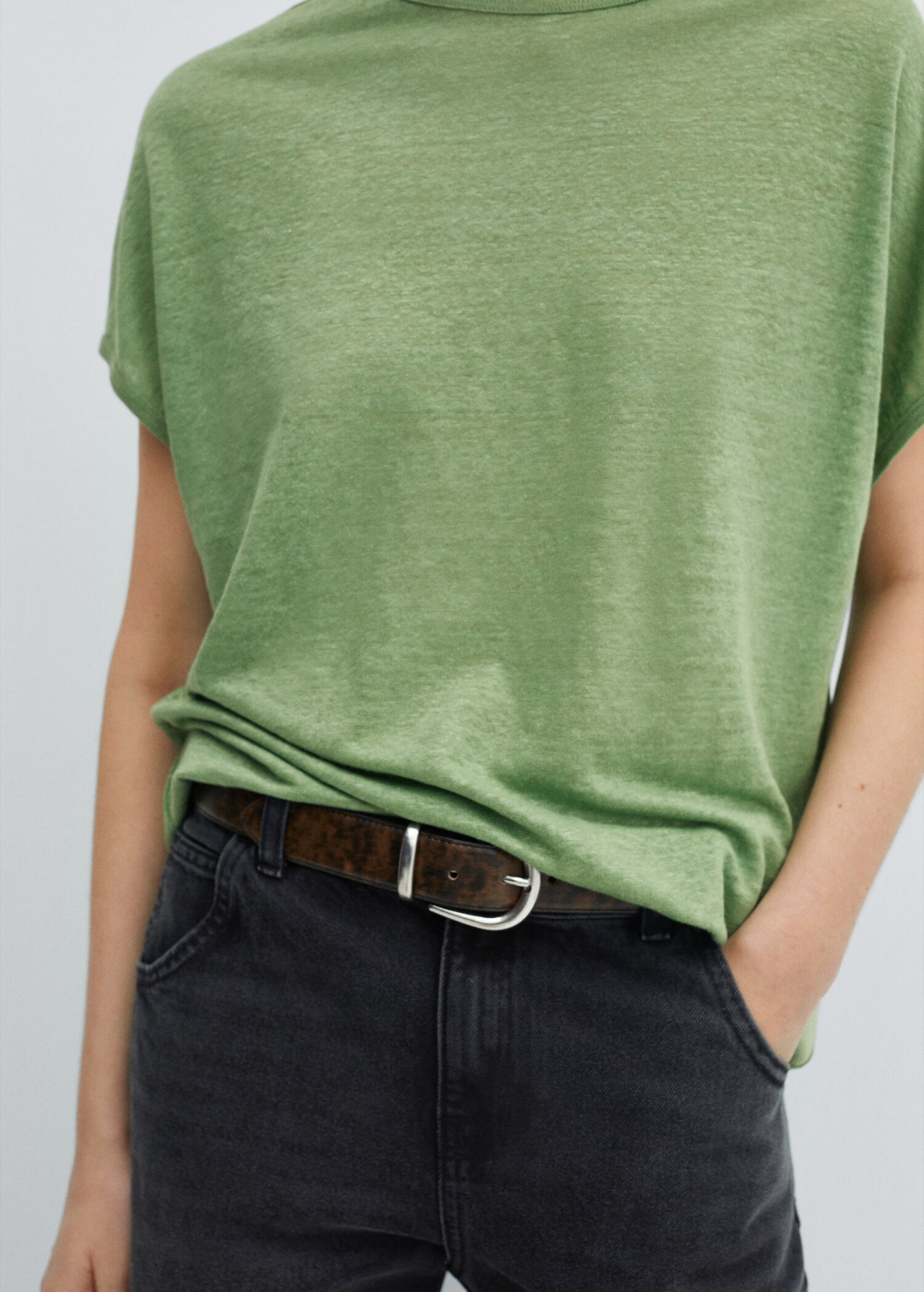 100% linen T-shirt - Details of the article 6
