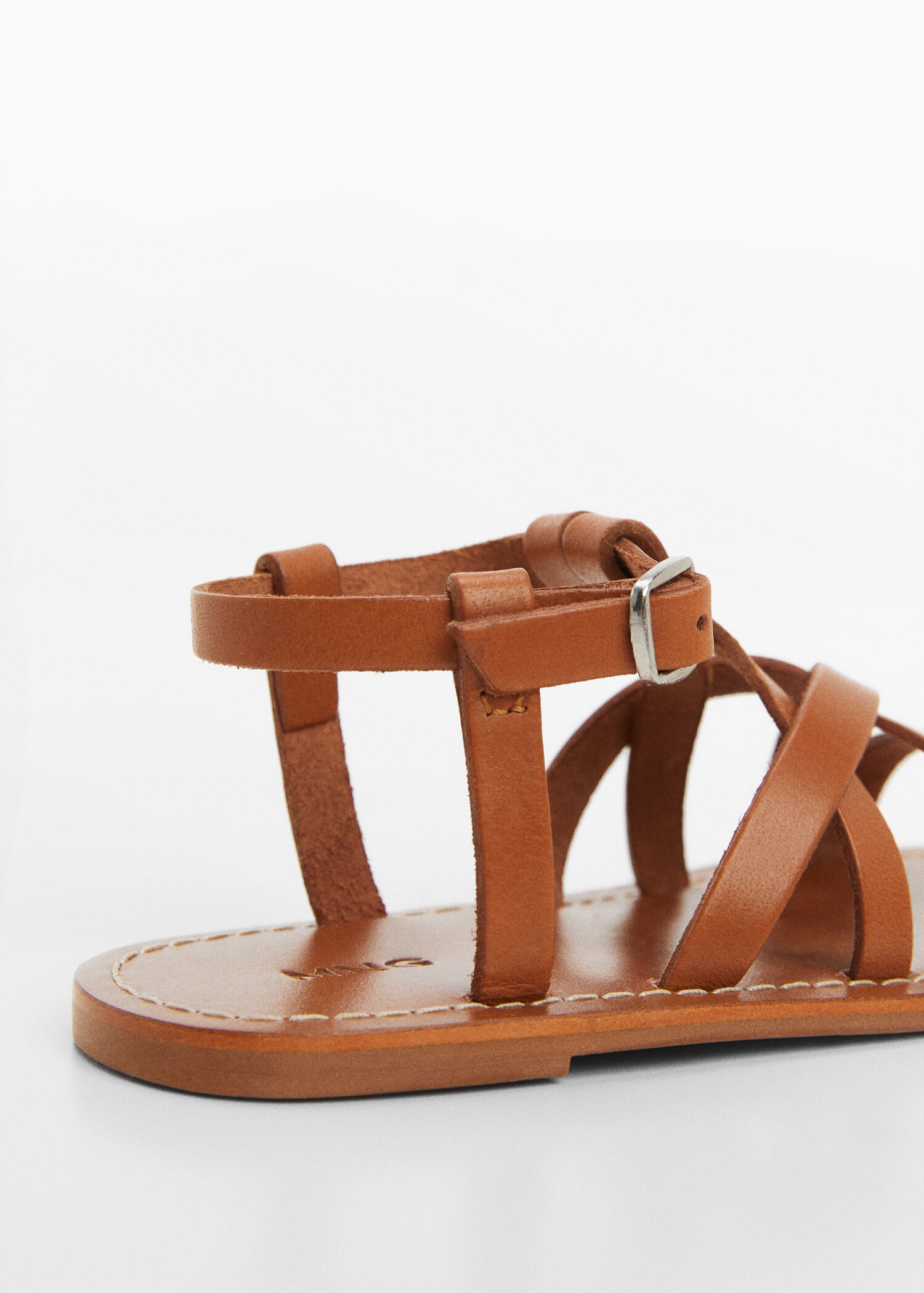 Leather sandals with straps - Details of the article 1