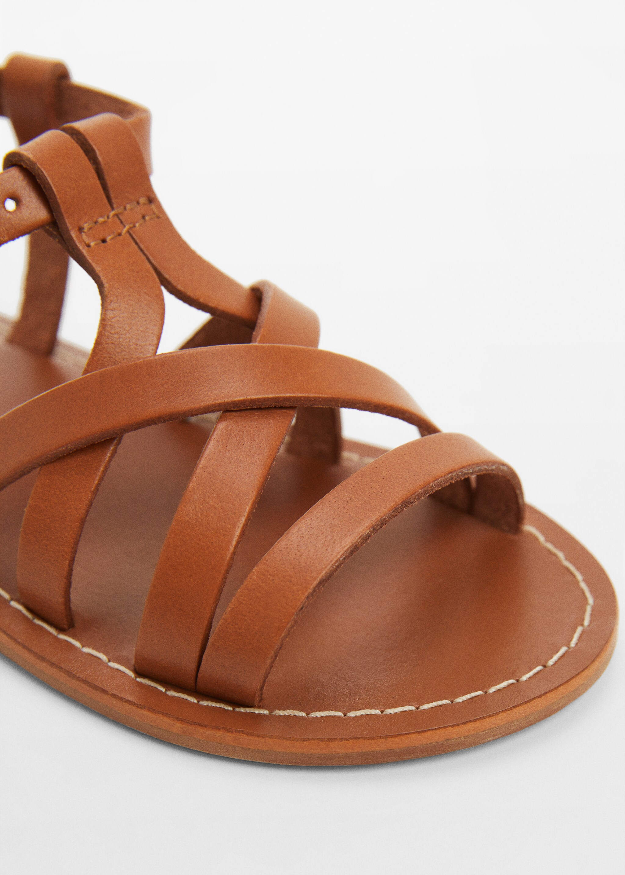 Leather sandals with straps - Details of the article 2