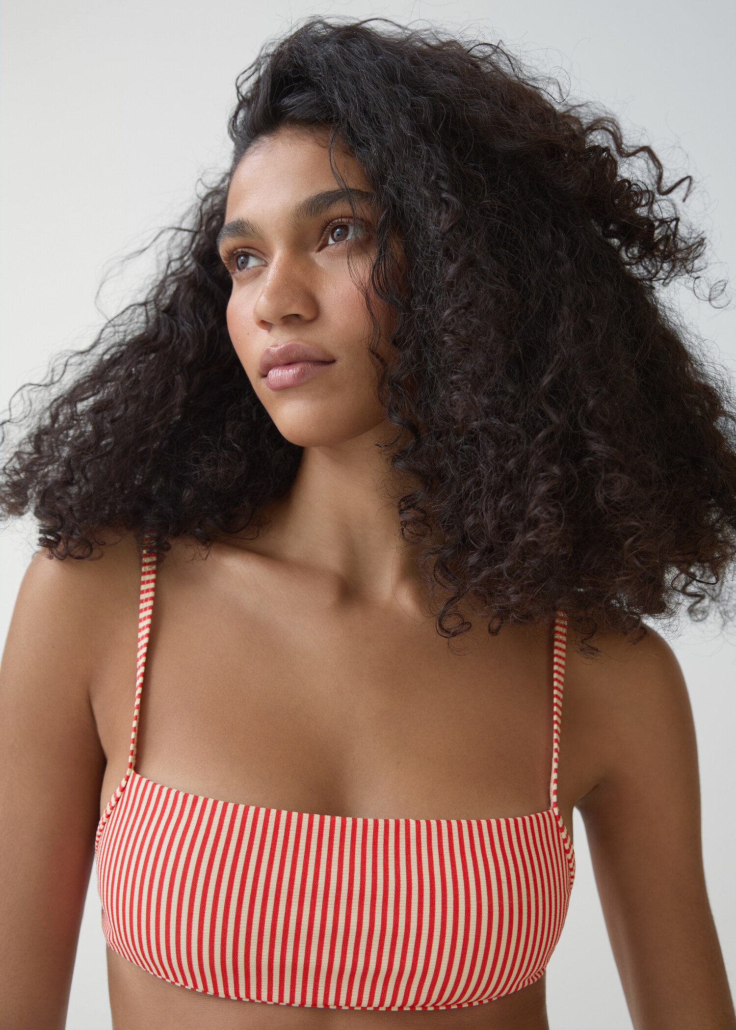 Striped bikini top - Details of the article 1