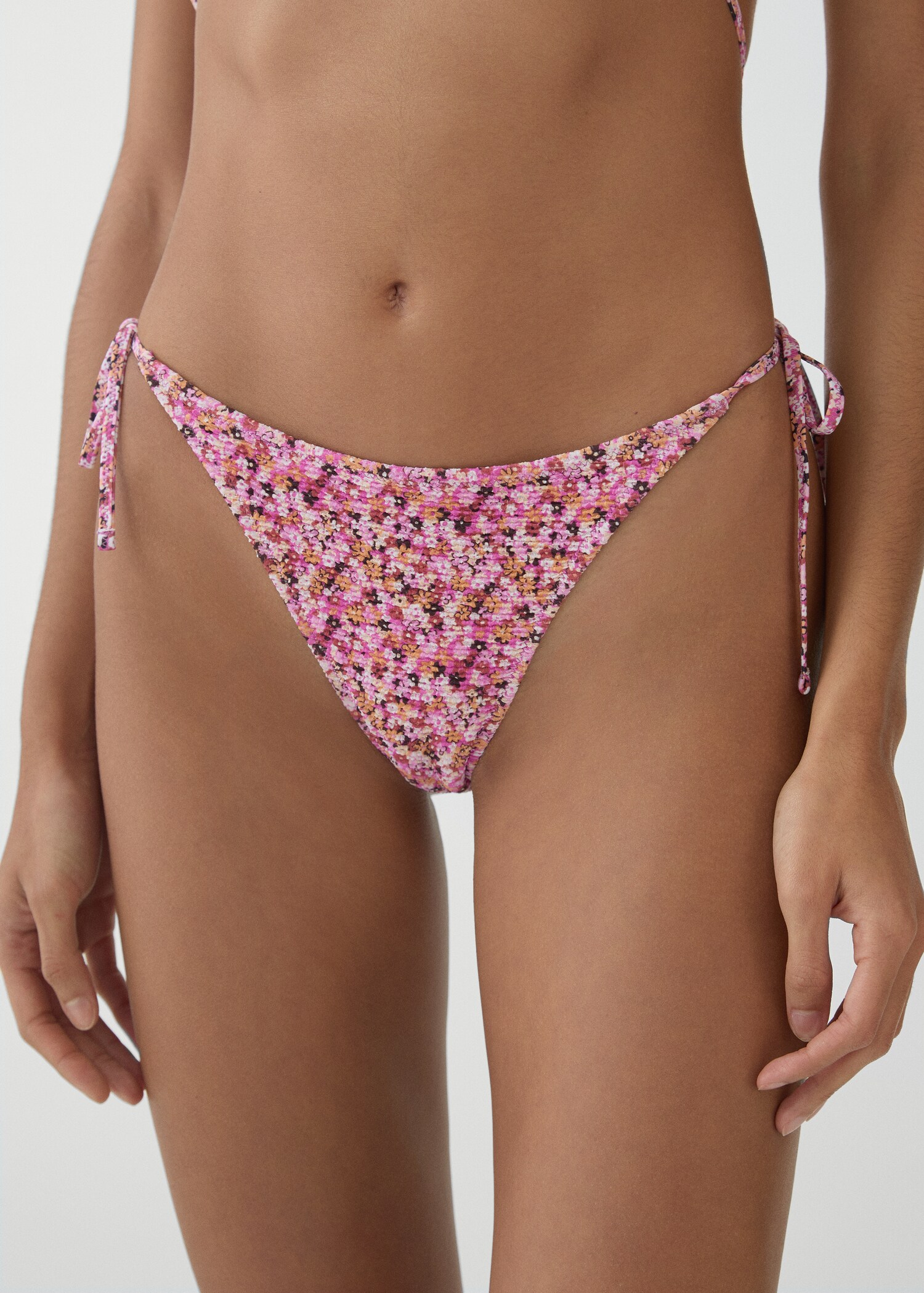 Classic floral bikini bottoms - Details of the article 6