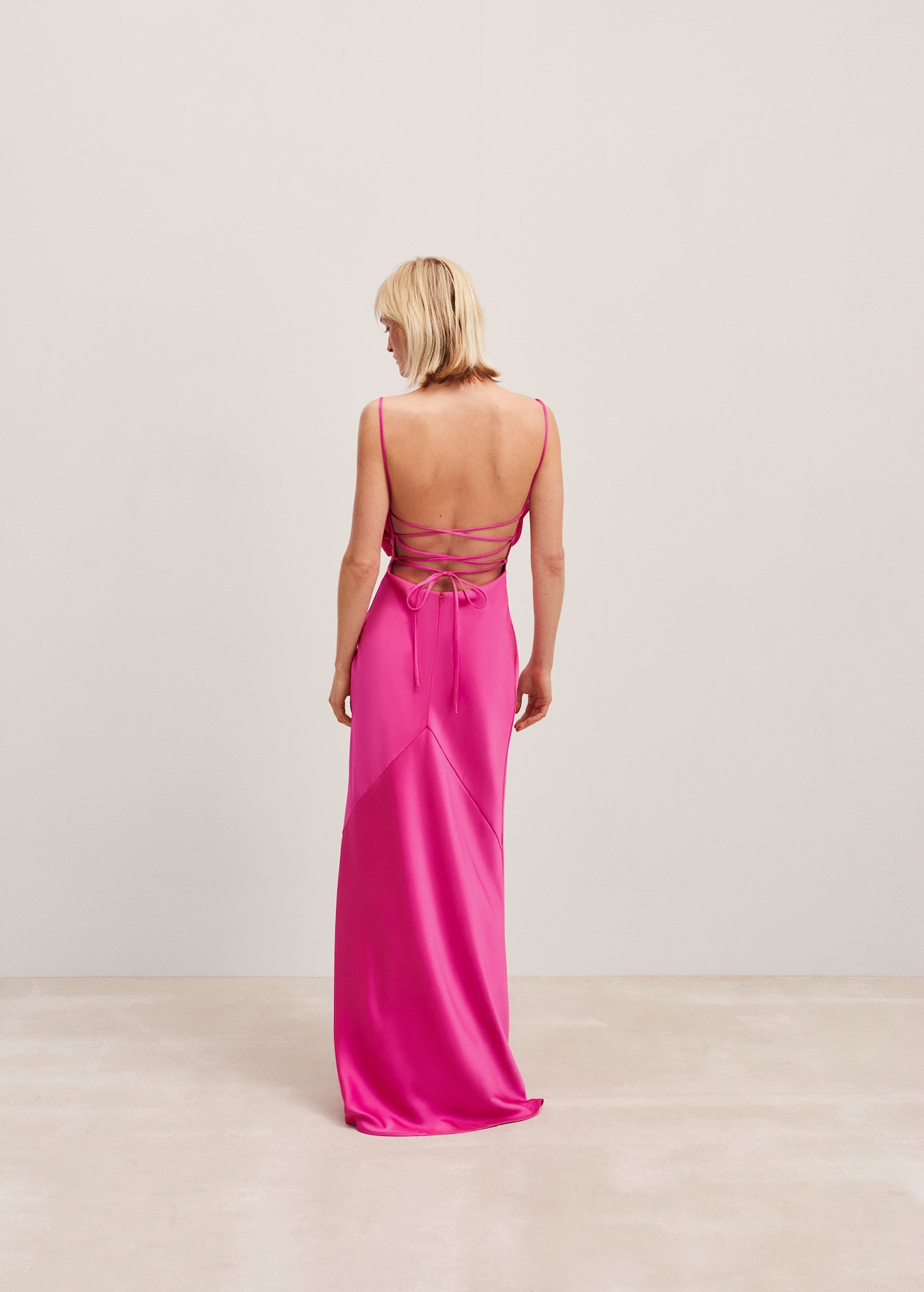 Satin maxi-flower dress - Women | MANGO USA