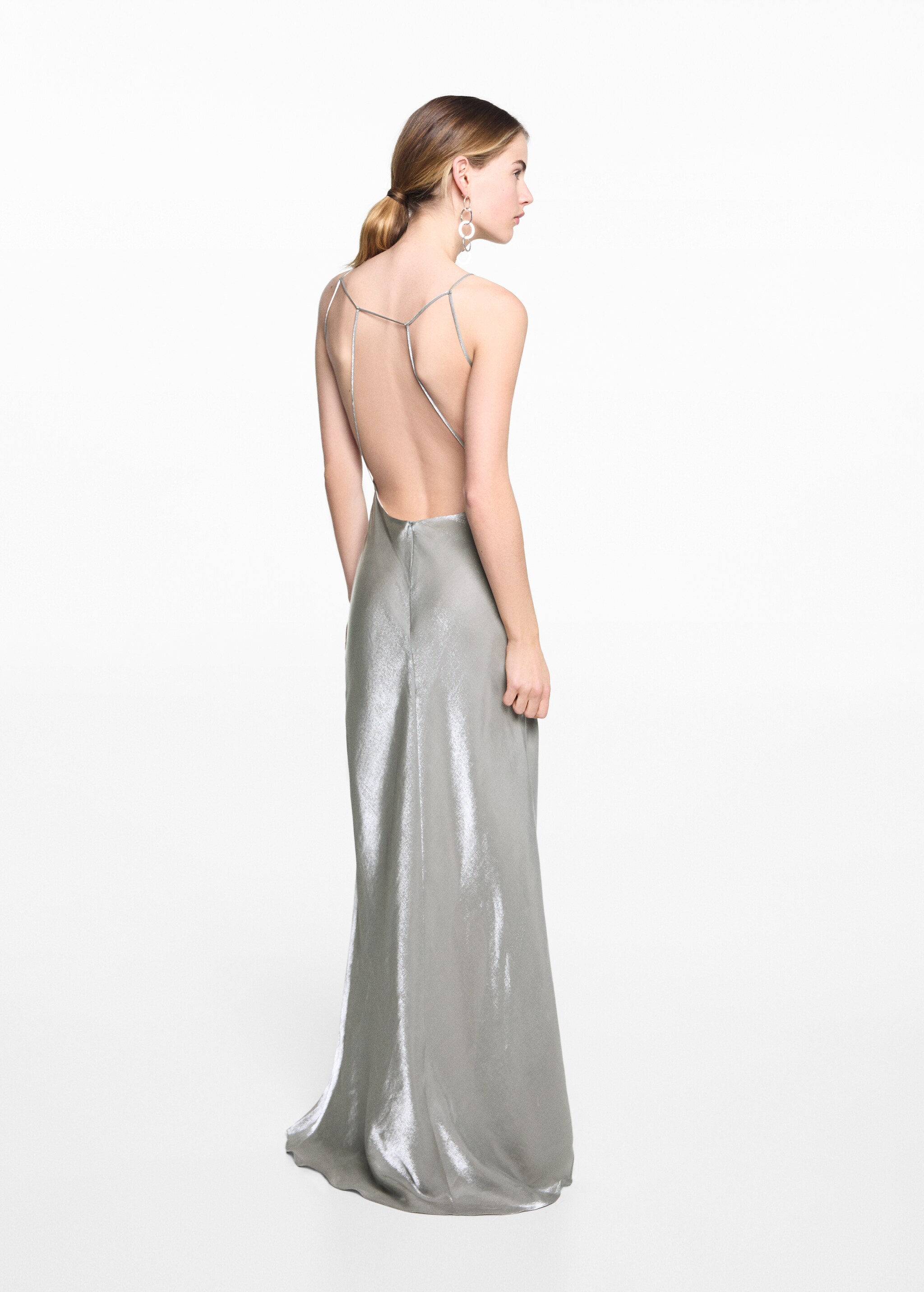 Satin gown - Reverse of the article