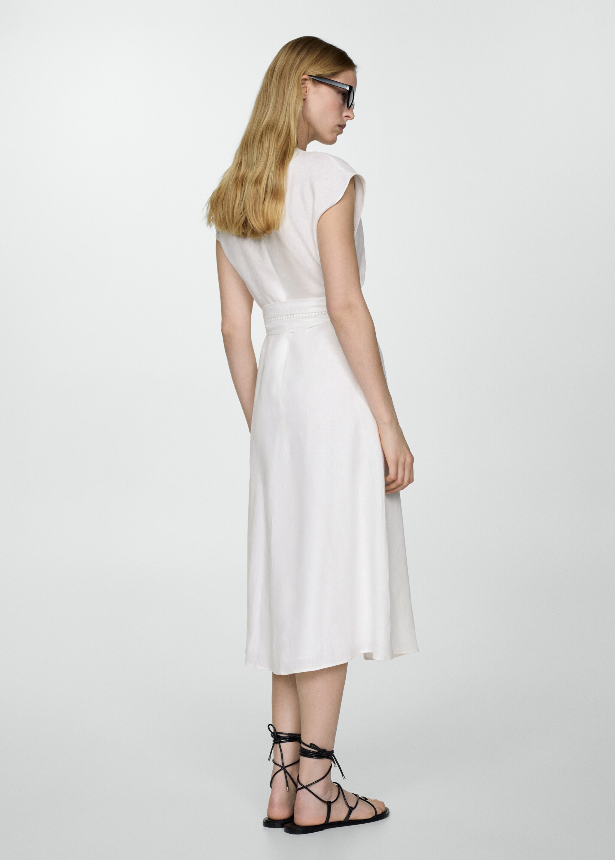 Платье с поясом 100% лен - Обратная сторона изделия