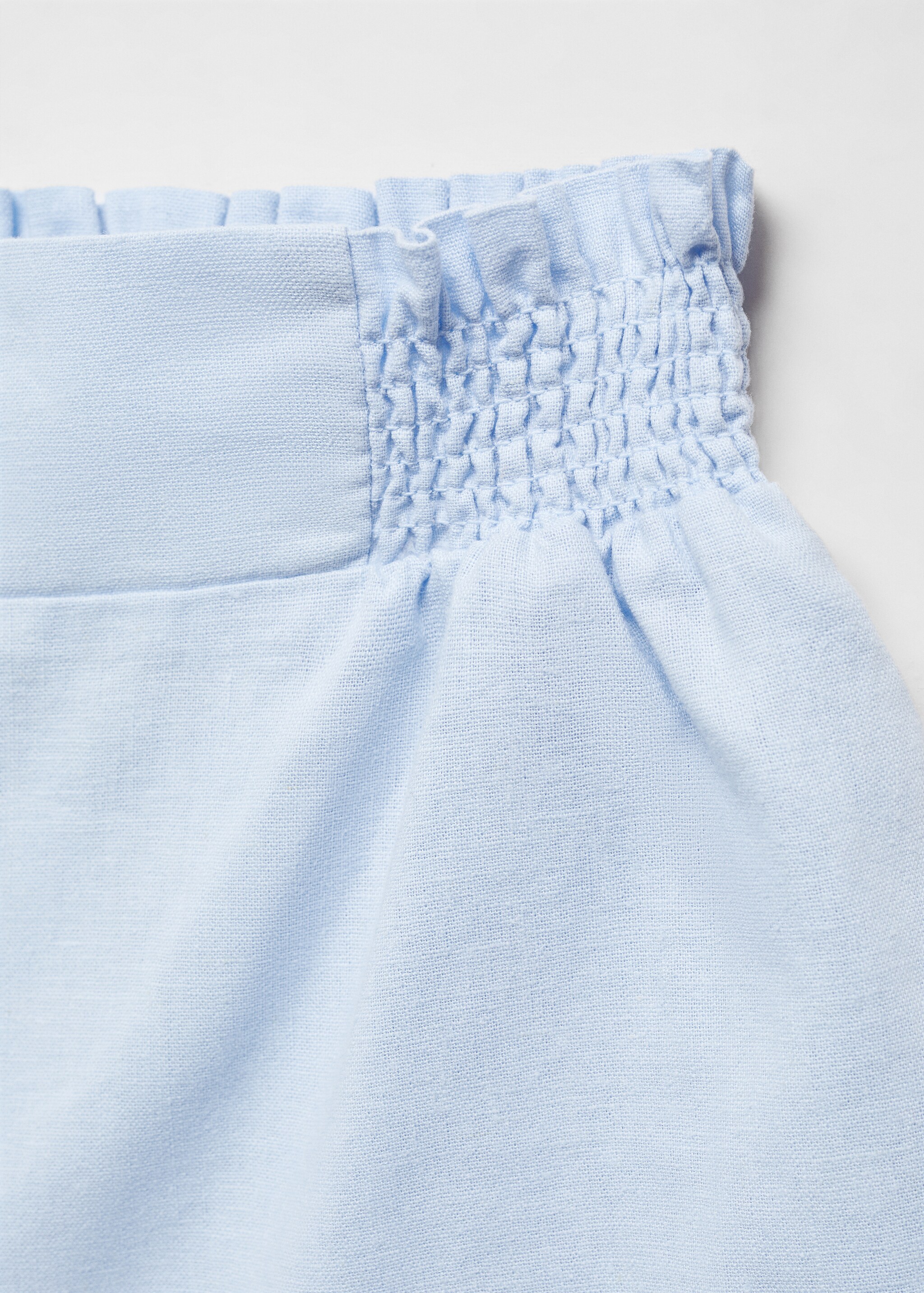 Linen shorts with drawstring waist - Details of the article 8