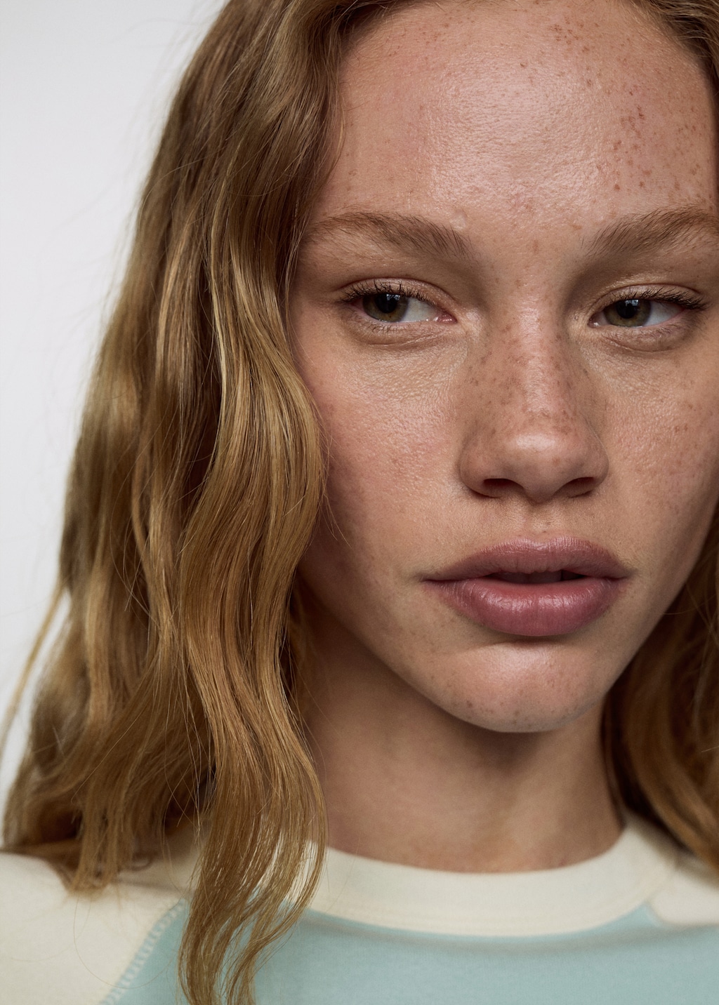 Two-tone cotton t-shirt