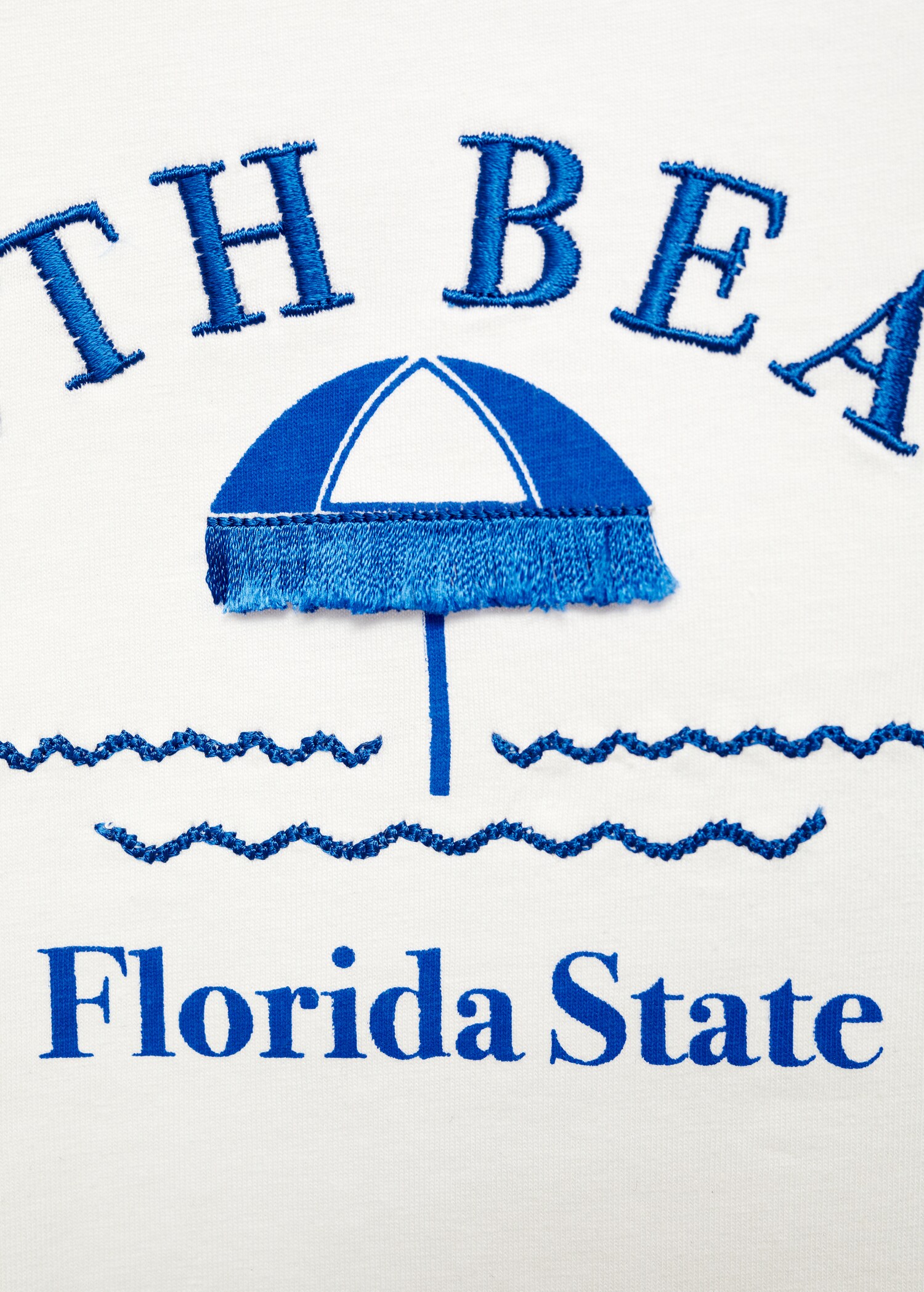 Embroidered message T-shirt - Details of the article 8