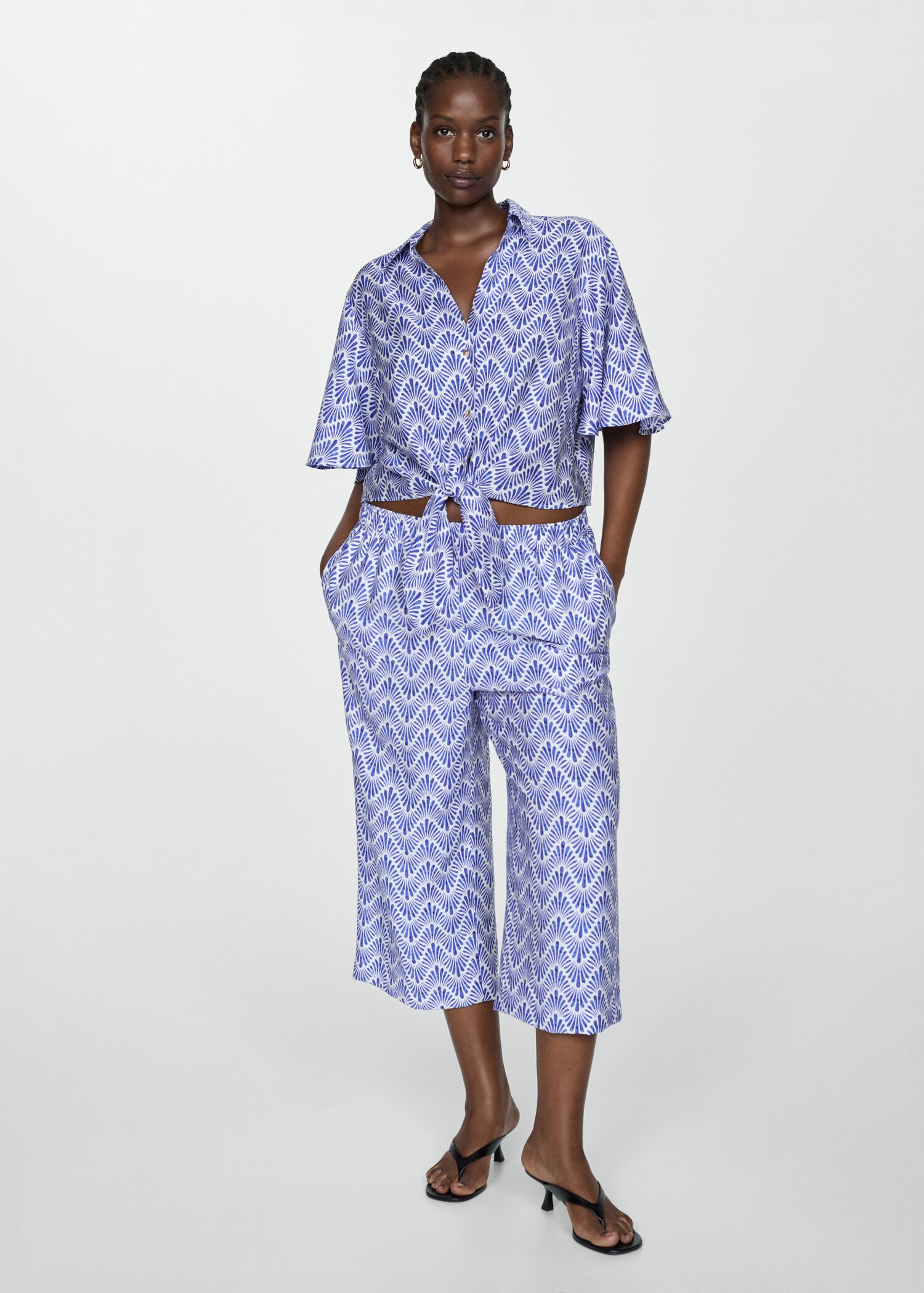 Knot printed shirt - Details of the article 3