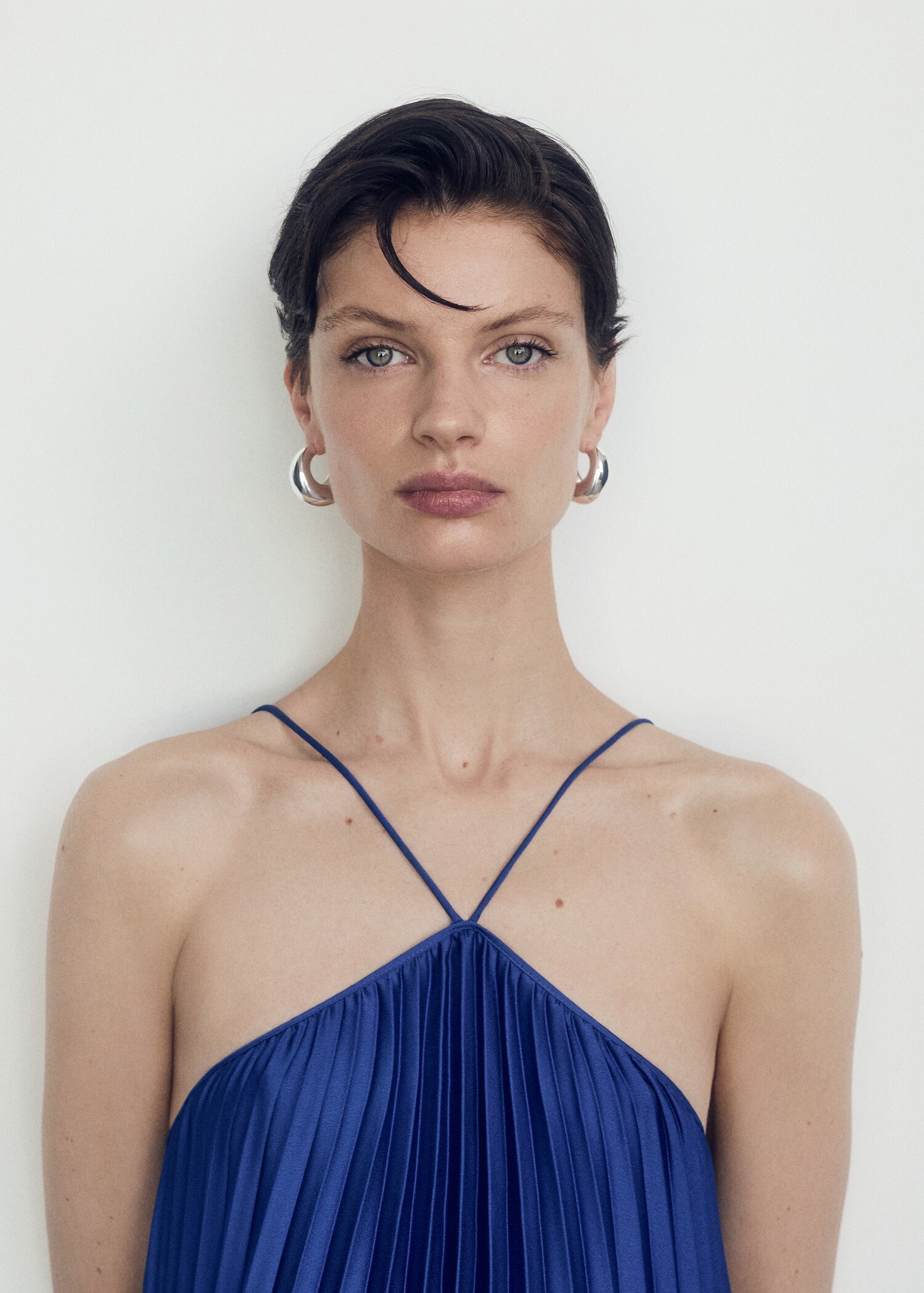 Pleated halter neck dress - Details of the article 1