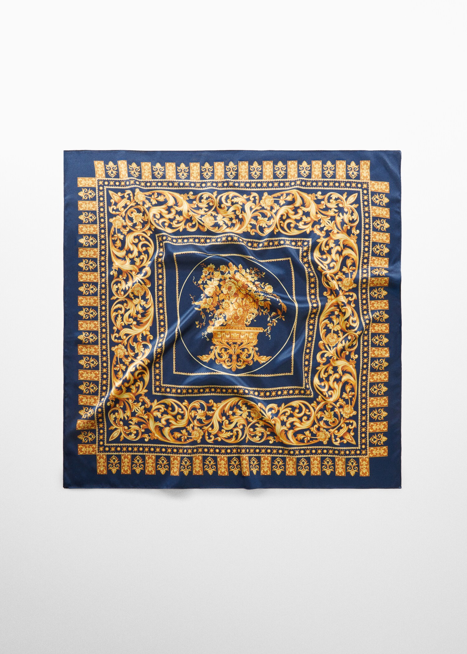 Baroque printed scarf - Article without model