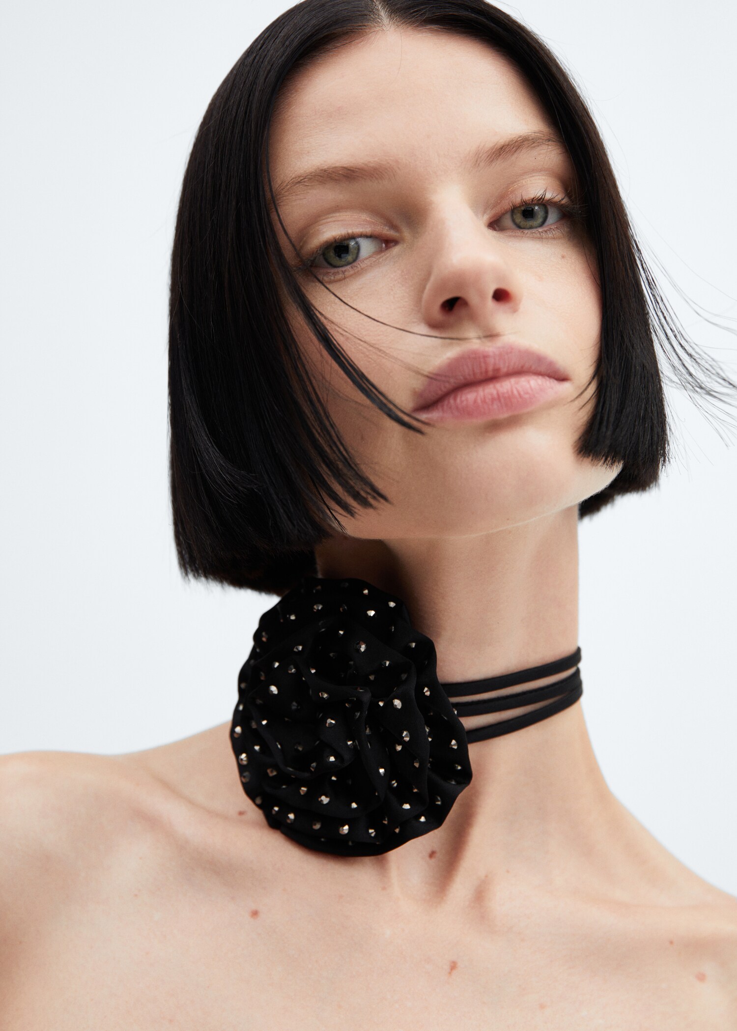 Choker z dużym kwiatem - Szczegóły artykułu 9