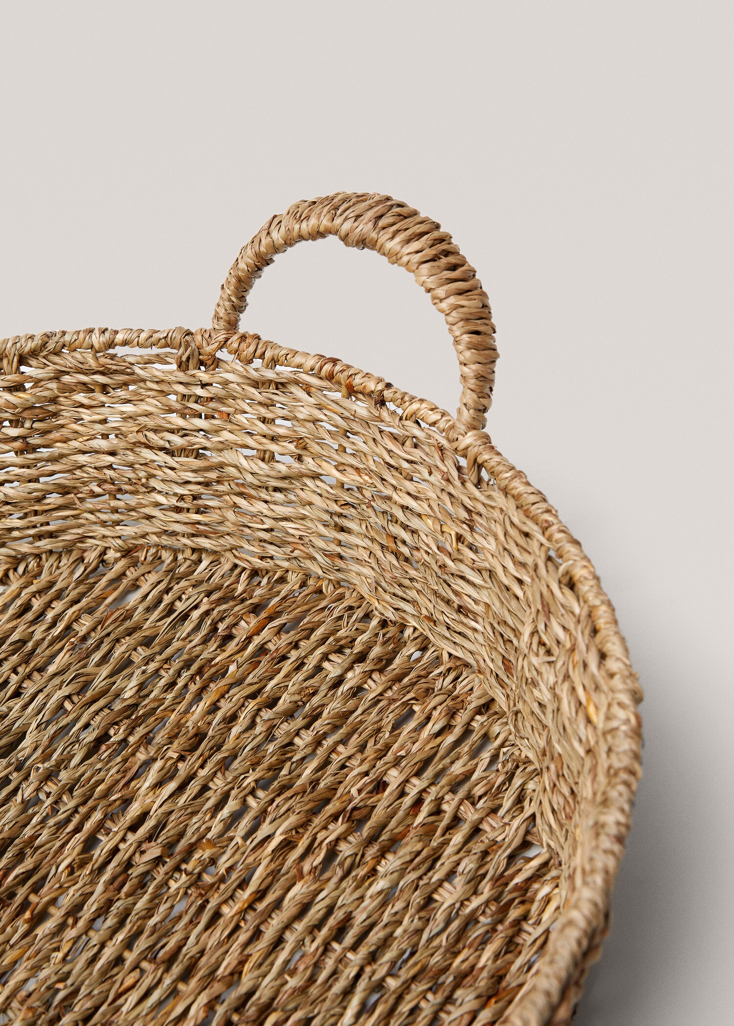 Large round basket with handle - Details of the article 2