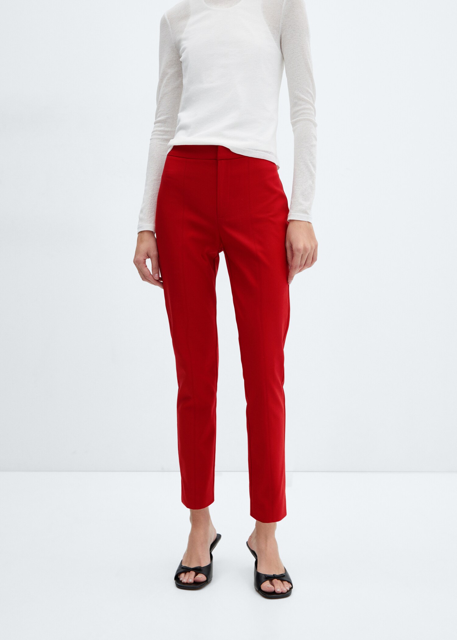 Pantalón skinny crop - Plano medio