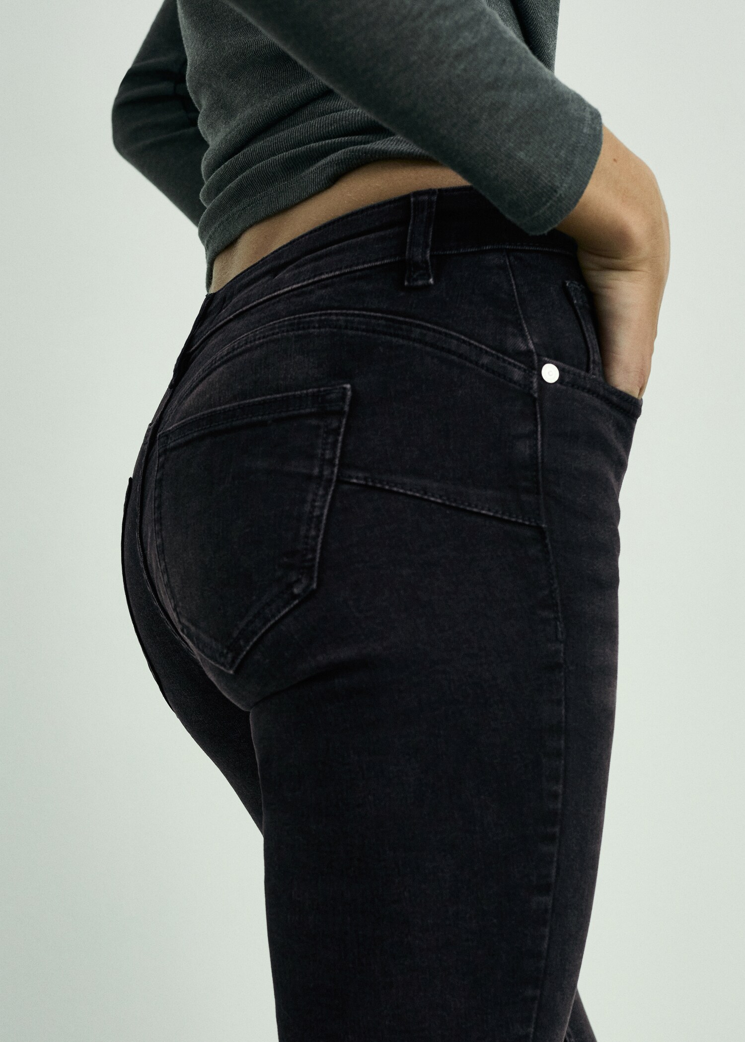 Skinny push-up jeans - Details of the article 6