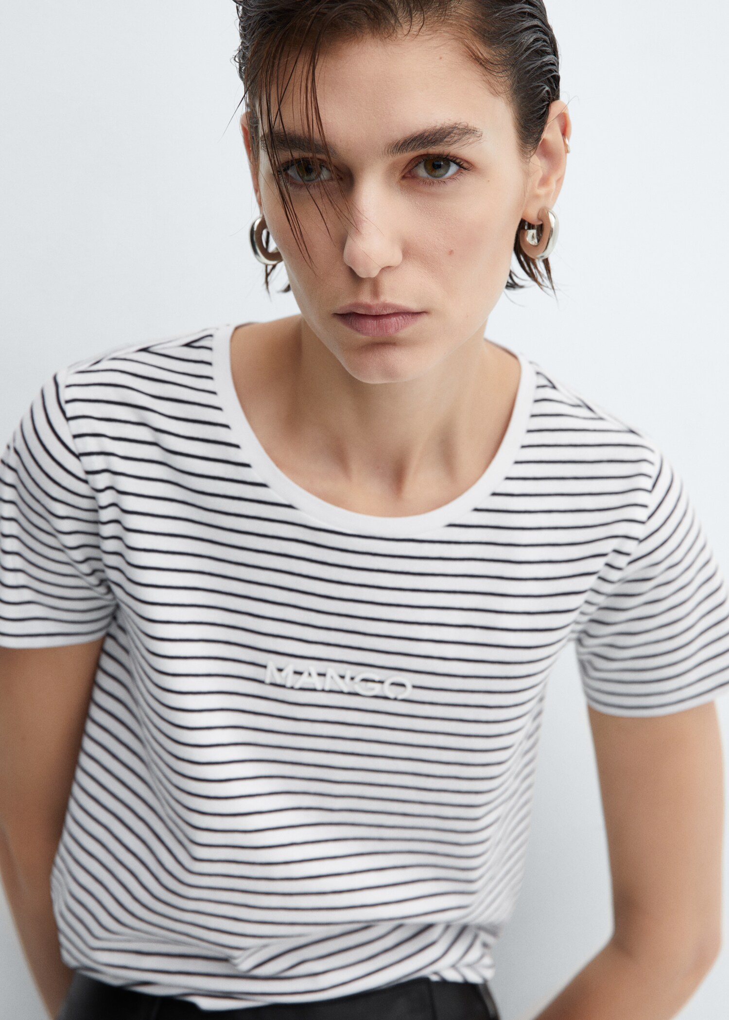 Striped logo T-shirt - Details of the article 1
