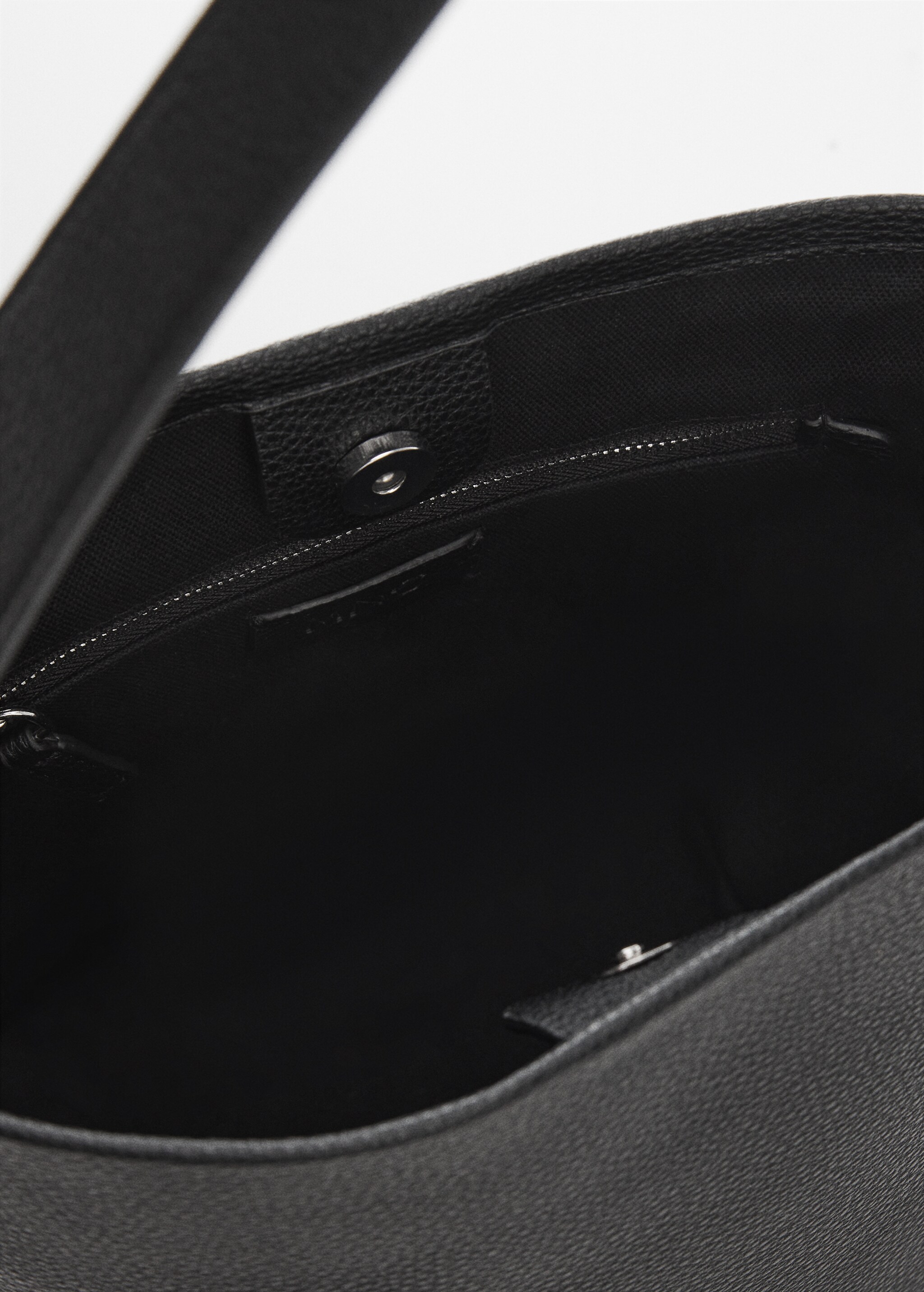 Leather effect bucket bag - Details of the article 1