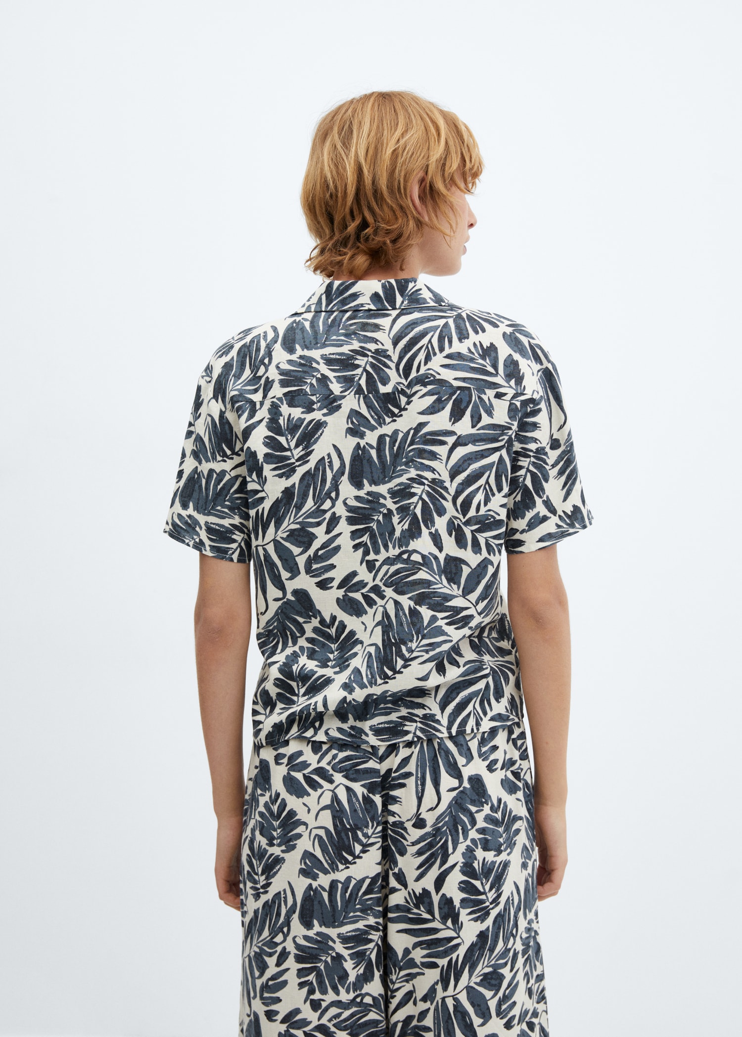 Linen-blend short-sleeve shirt - Reverse of the article